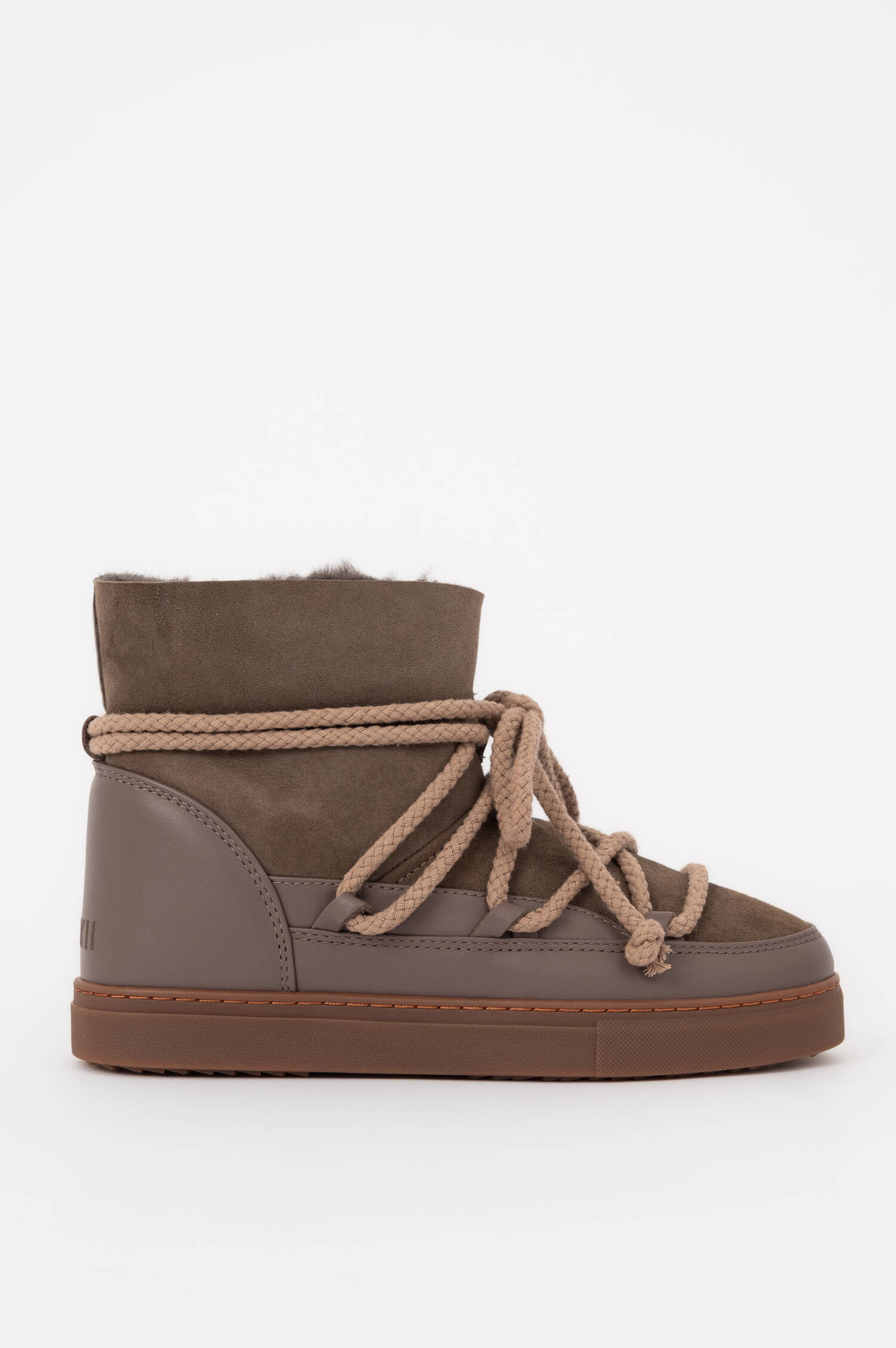 Lammfell-Schneeschuhe CLASSIC in Taupe Lammfell-Schneeschuhe CLASSIC in Taupe