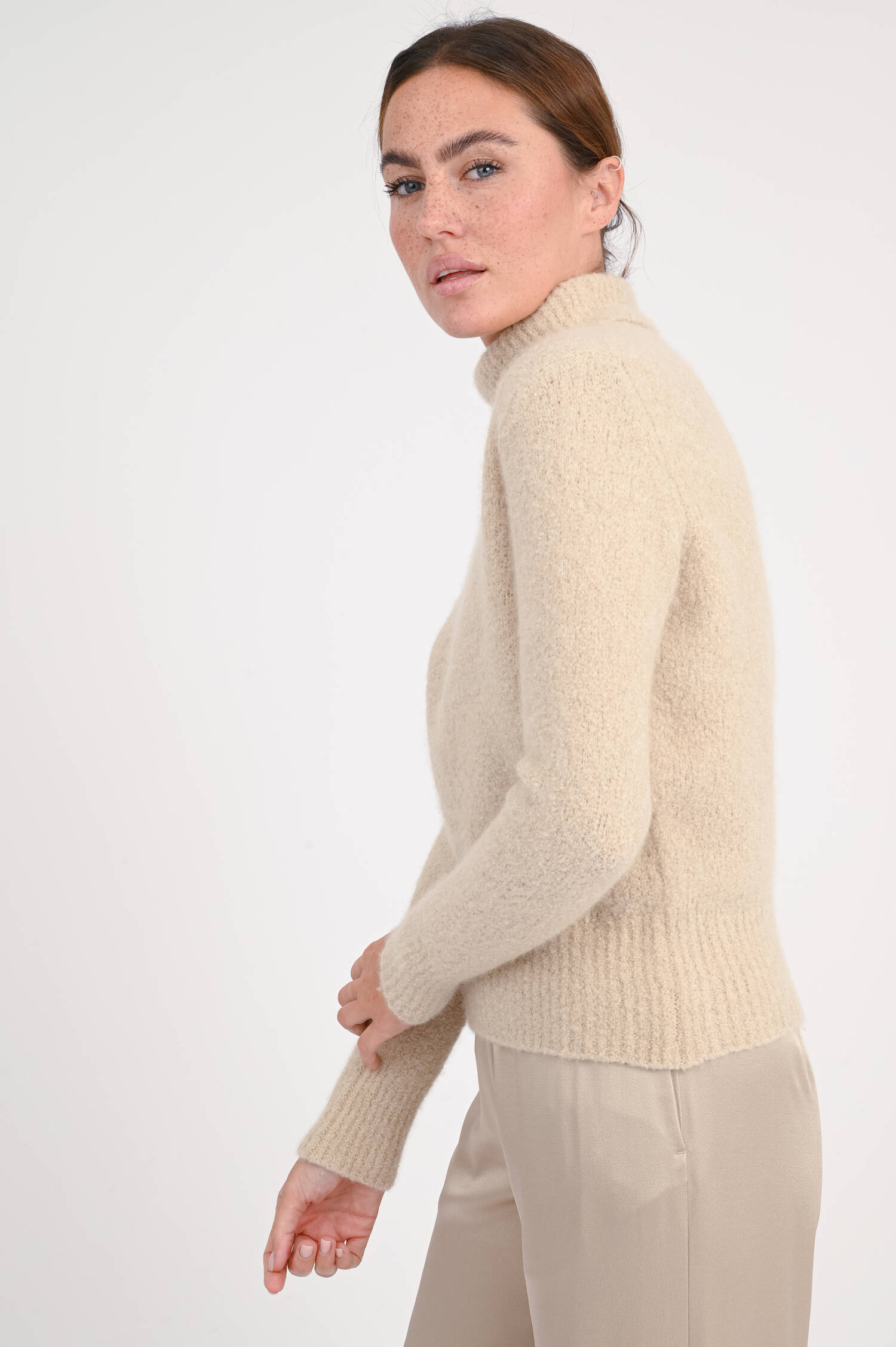 Pullover aus Cashmere in Beige Pullover aus Cashmere in Beige