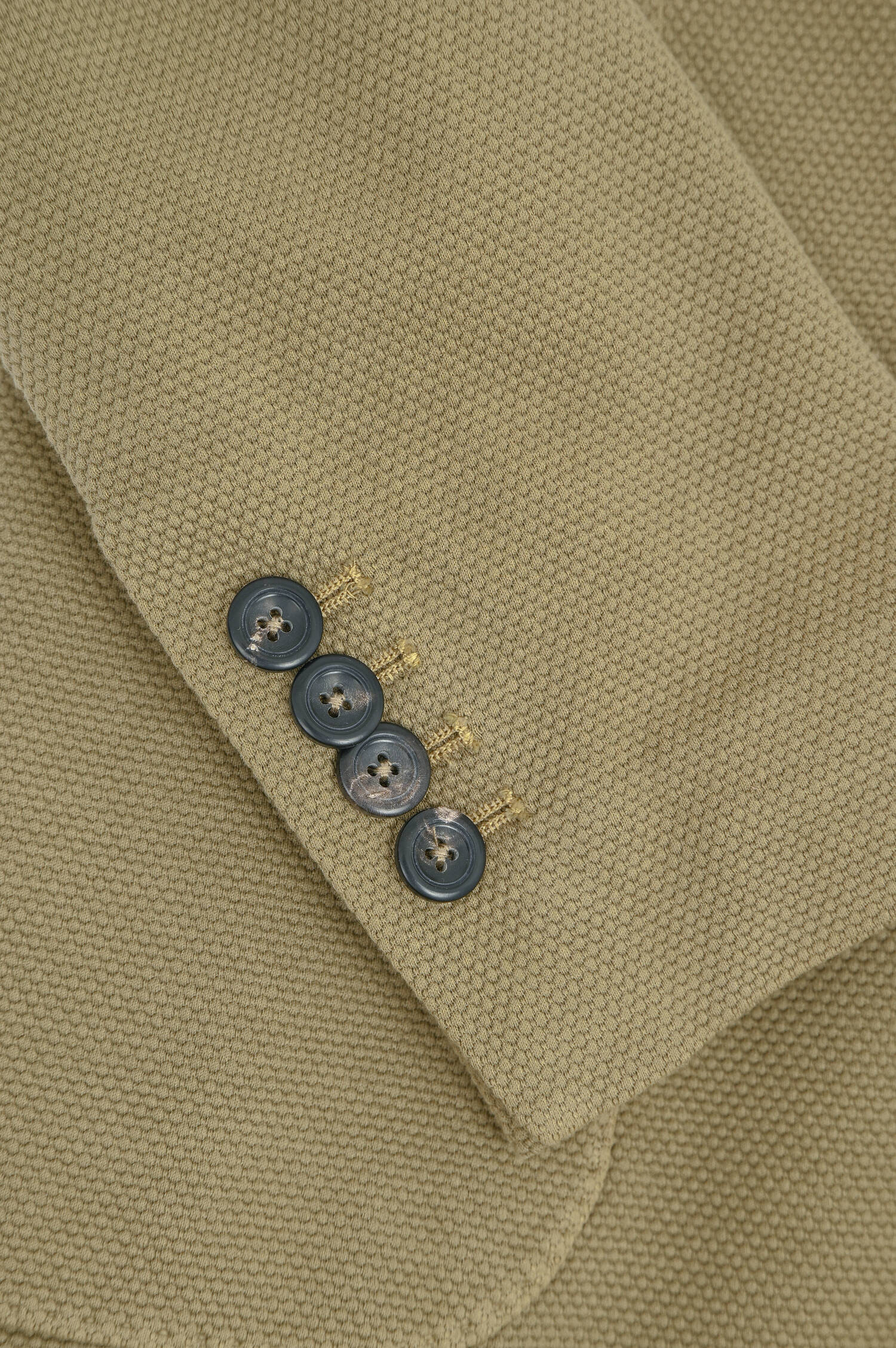 Doppelreiher Sakko mit Struktur in Oliv