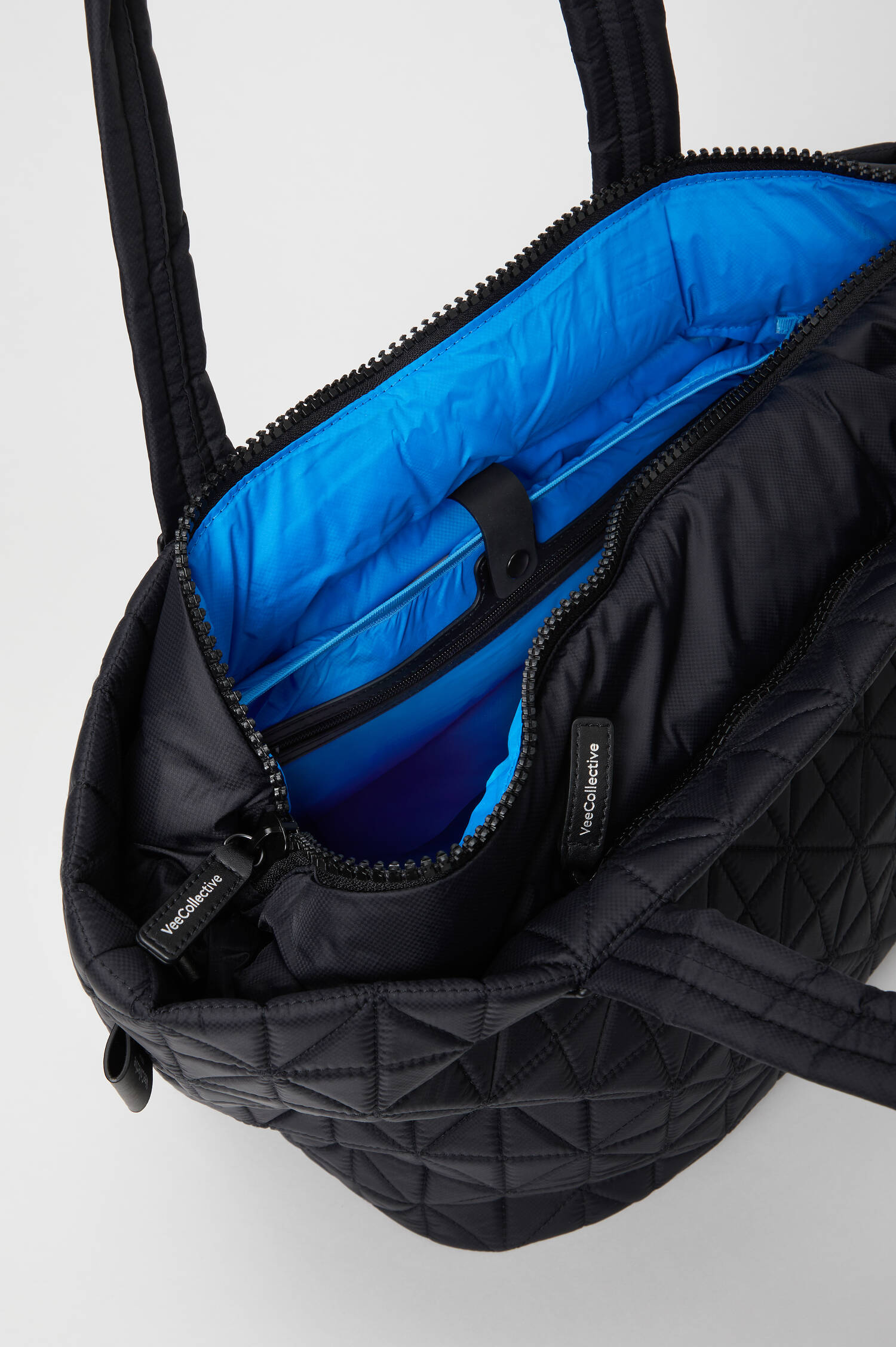 Tasche VEE MEDIUM in Schwarz