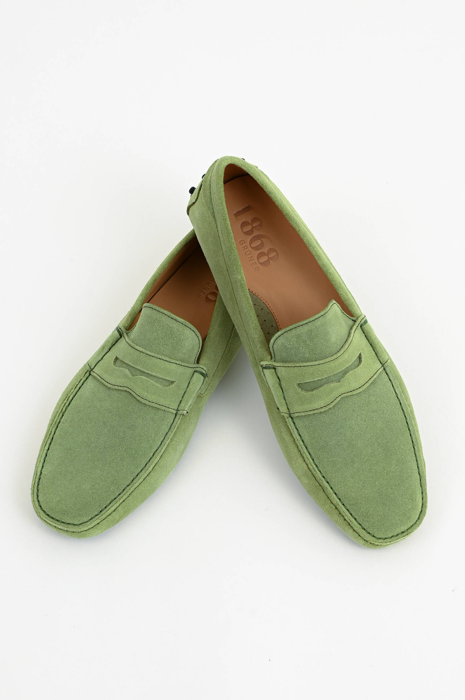 Mokassins aus Veloursleder in Moosgrün