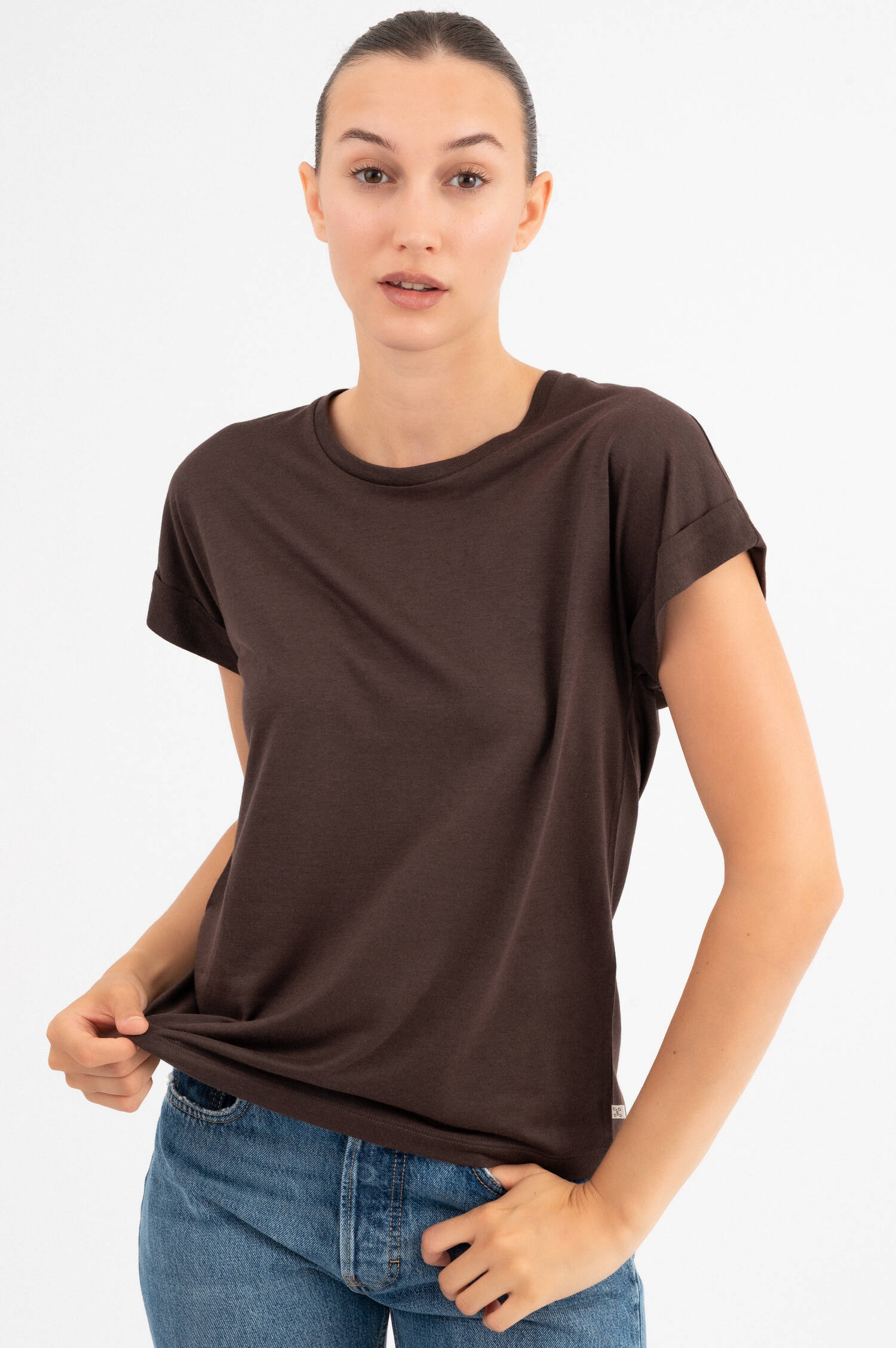 T-Shirt mit fixiertem Umschlag in Braun T-Shirt mit fixiertem Umschlag in Braun