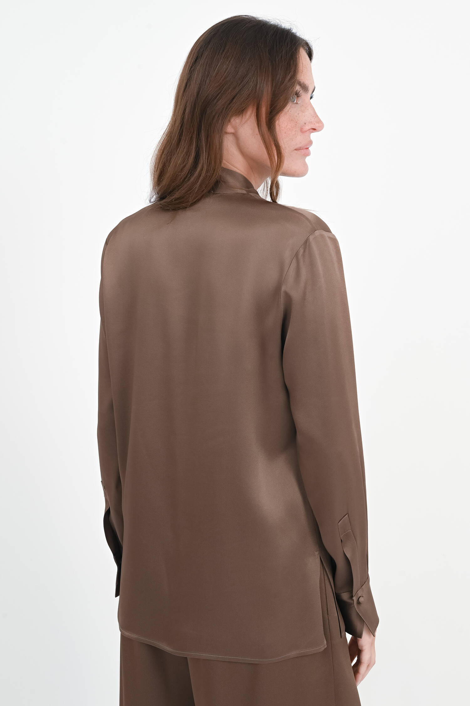 Satin-Schluppenbluse in Marron Satin-Schluppenbluse in Marron