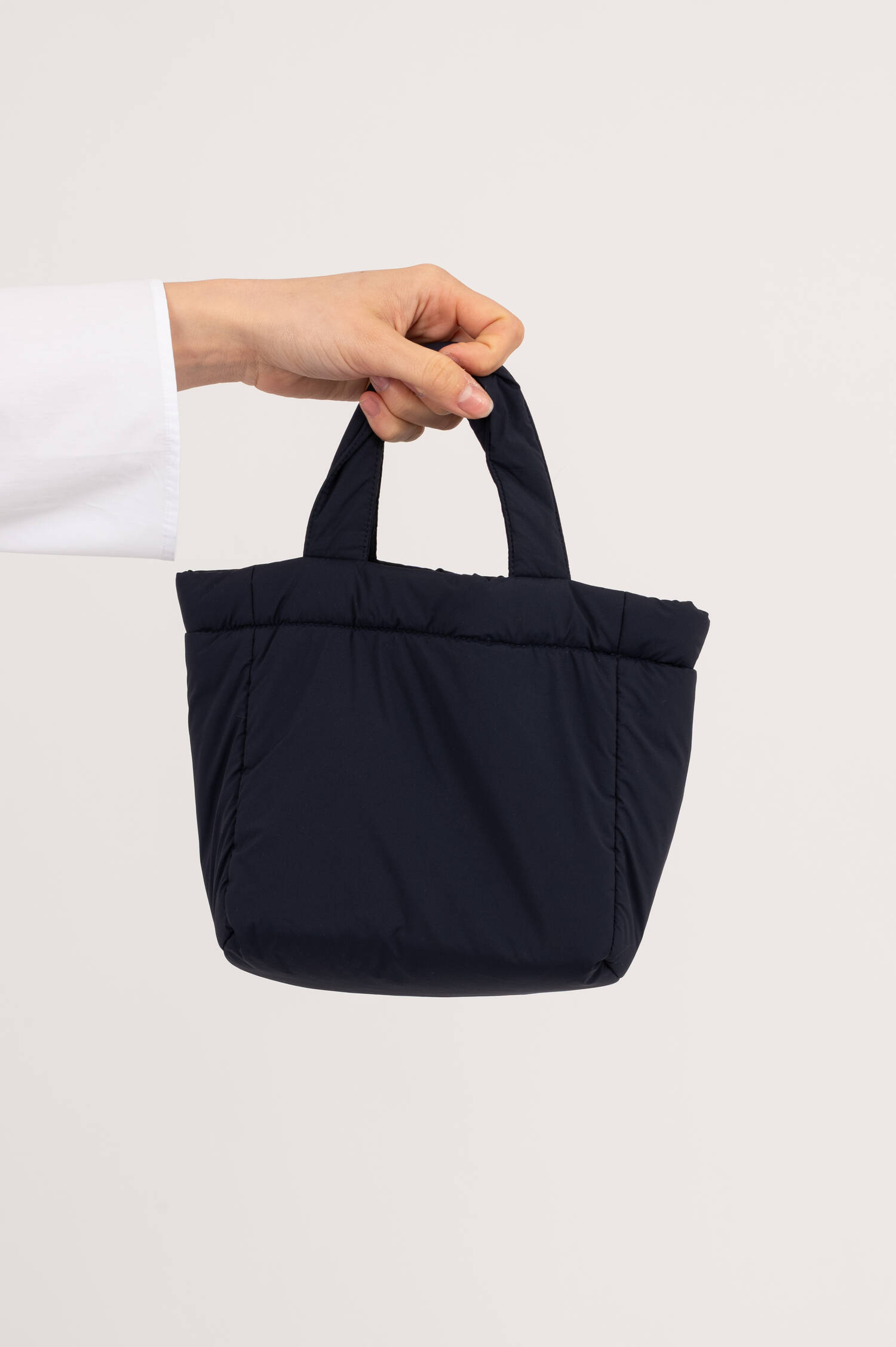 Kleine Nylon Tasche in Navy