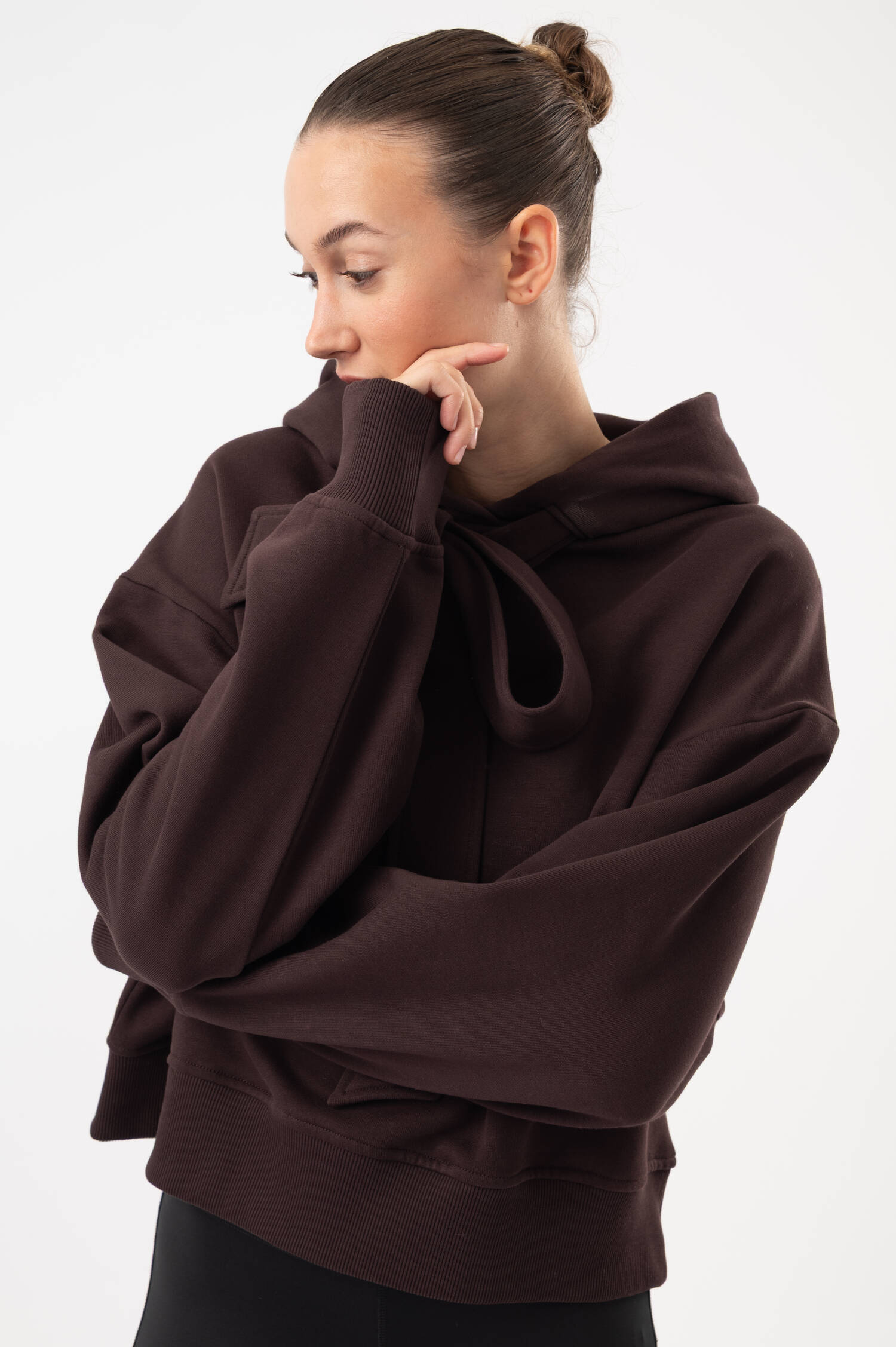 Hoodie mit Schleife in Rotbraun Hoodie mit Schleife in Rotbraun