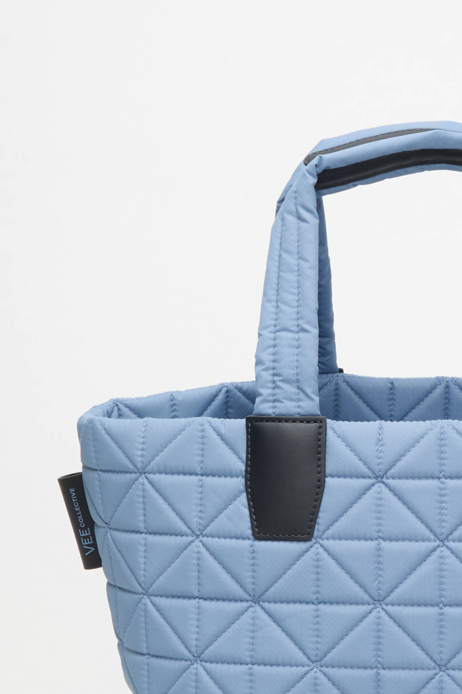 VEE Small Tote Bag in Pigeonblau