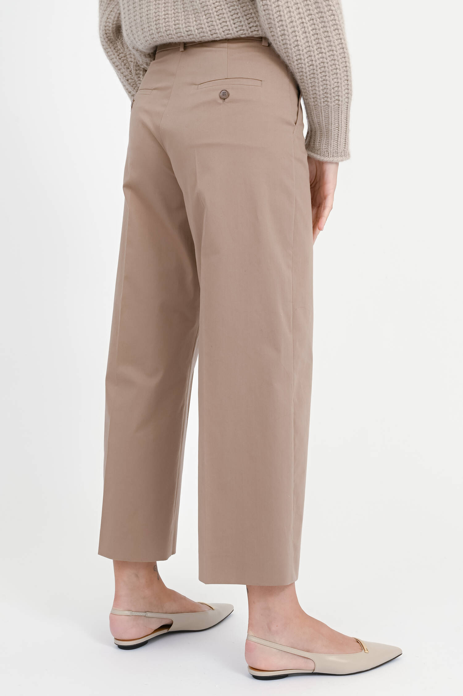 Hose URIAL in Hellbraun