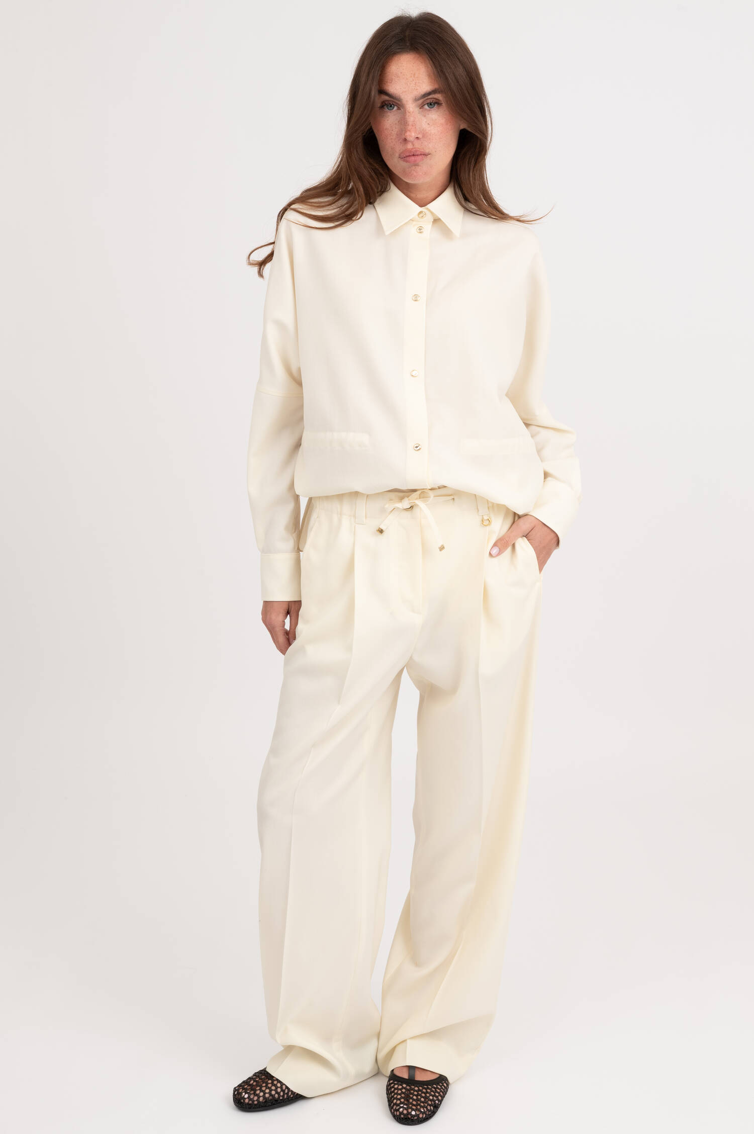 Material-Mix Bluse in Creme
