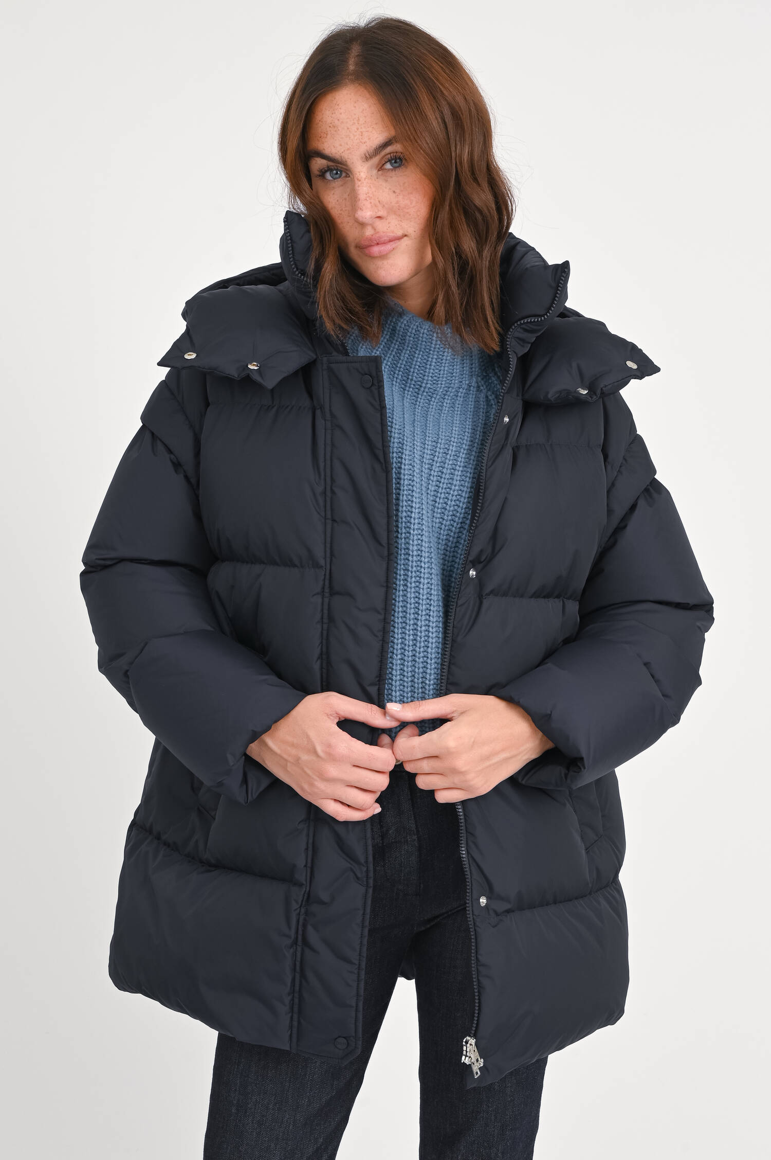 Hybrid Steppmantel / Gilet in Midnight Hybrid Steppmantel / Gilet in Midnight