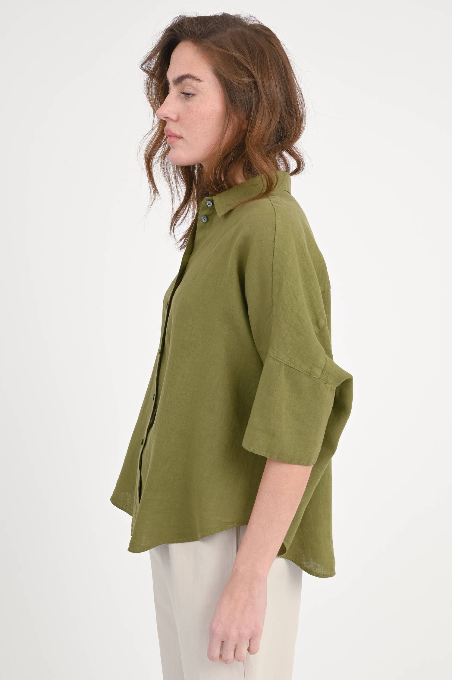 Oversize-Leinen Bluse in hellem Oliv