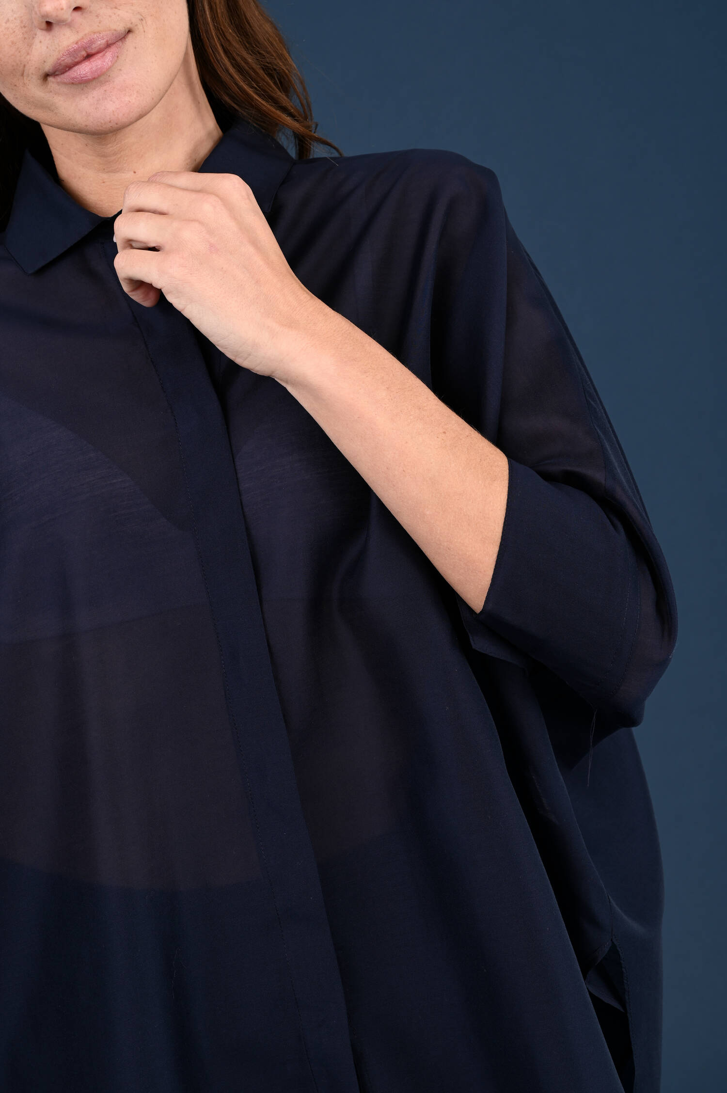 Weite Bluse in Navy