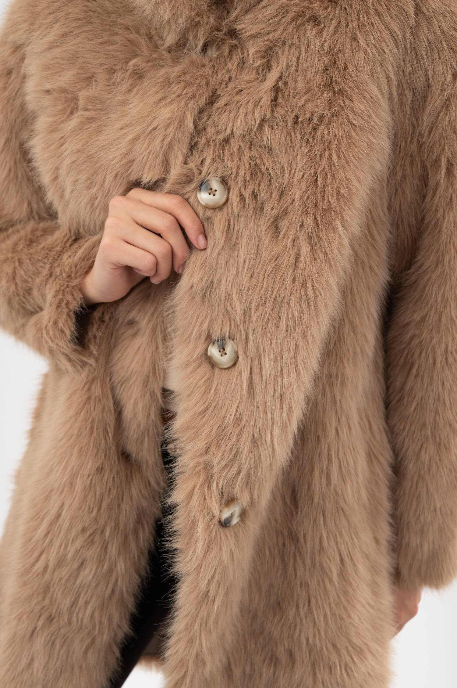 Faux-Fur-Mantel DINA TOSCANY in Camel Faux-Fur-Mantel DINA TOSCANY in Camel