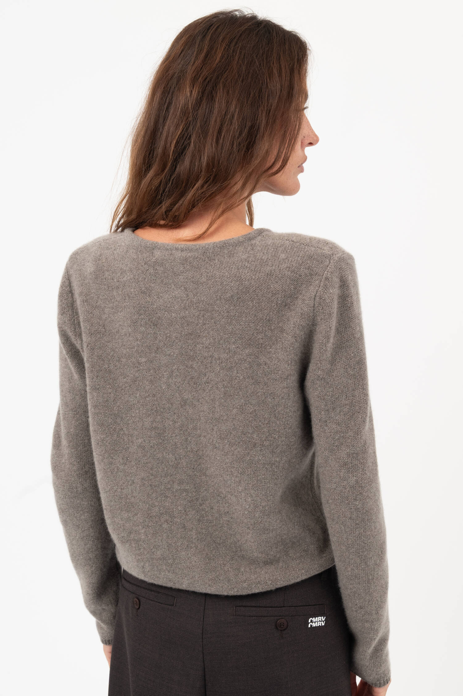 Cropped-Cashmere-Cardigan in Taupe Cropped-Cashmere-Cardigan in Taupe