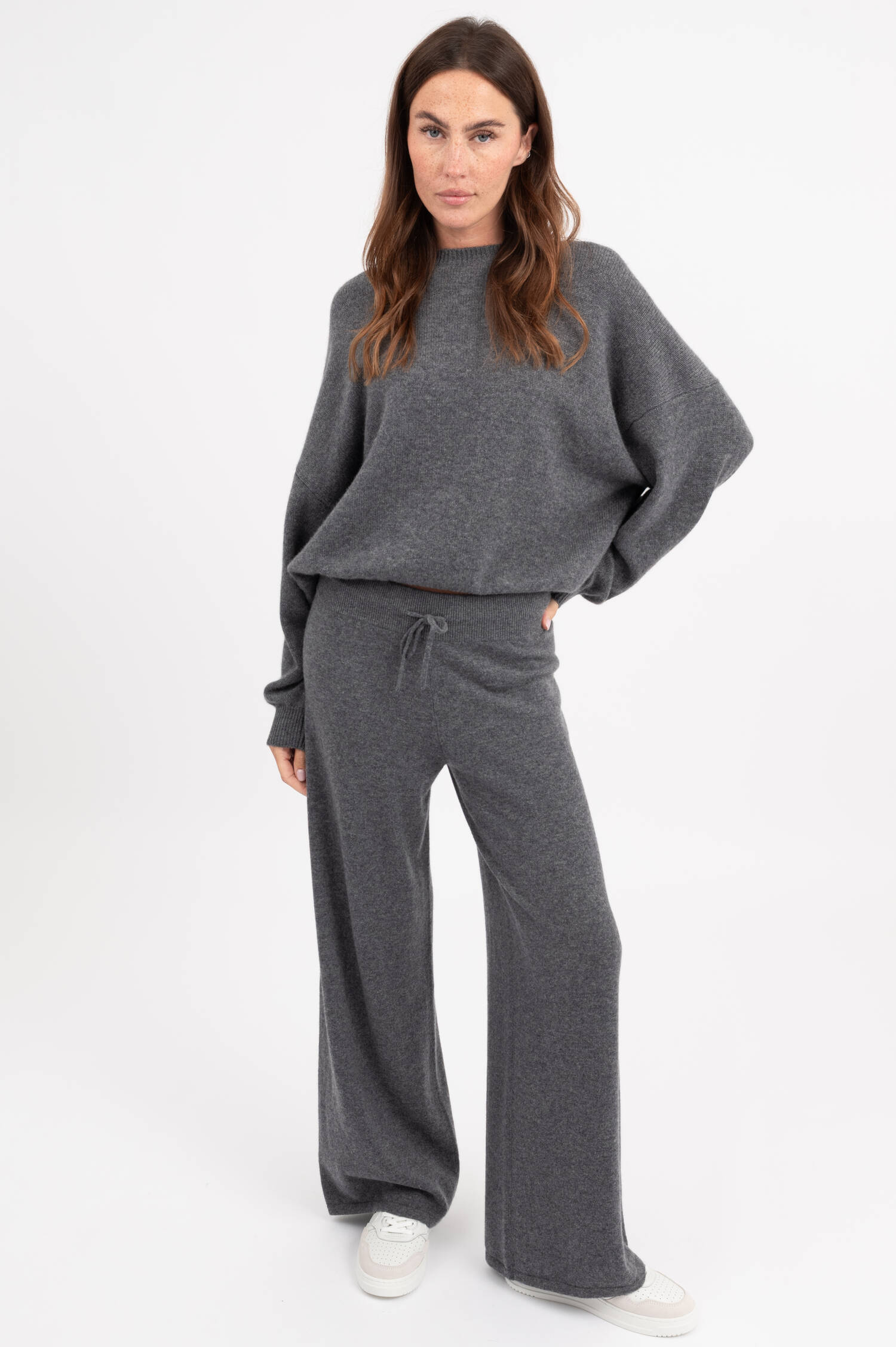 Cashmere Schlupfhose SOFI in Grau meliert Cashmere Schlupfhose SOFI in Grau meliert