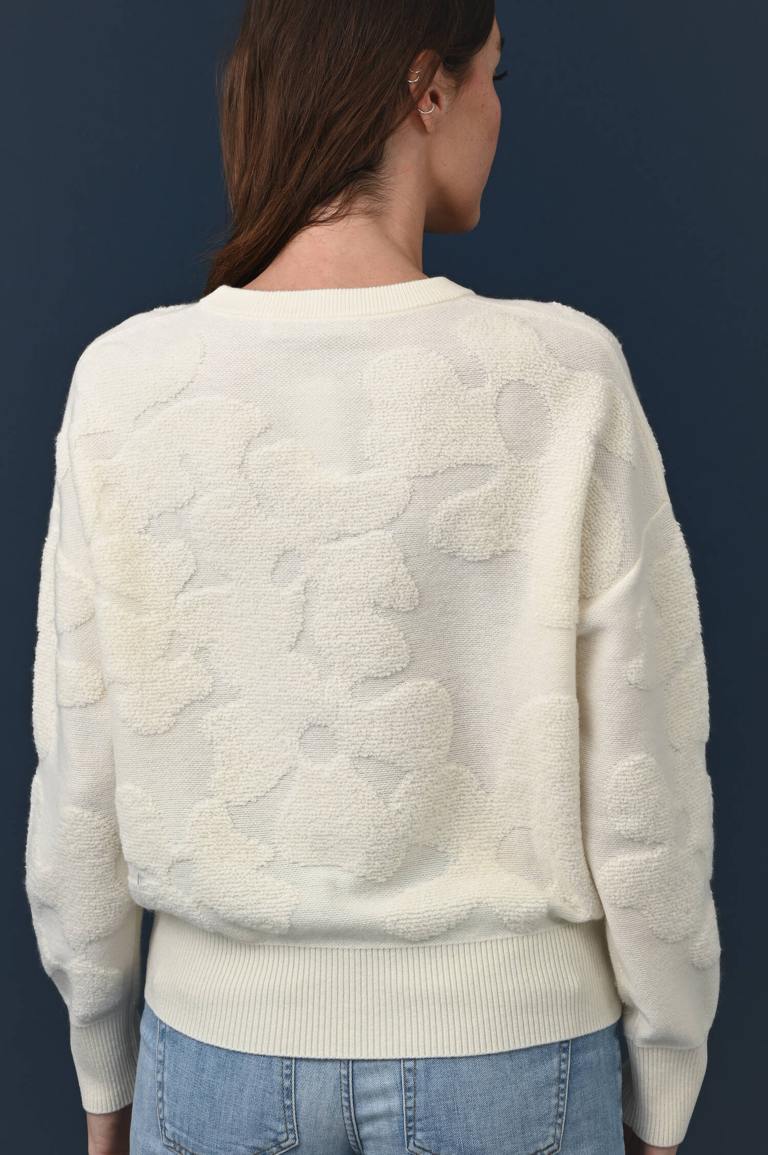 Pullover mit Bouclestruktur in Mozzarella
