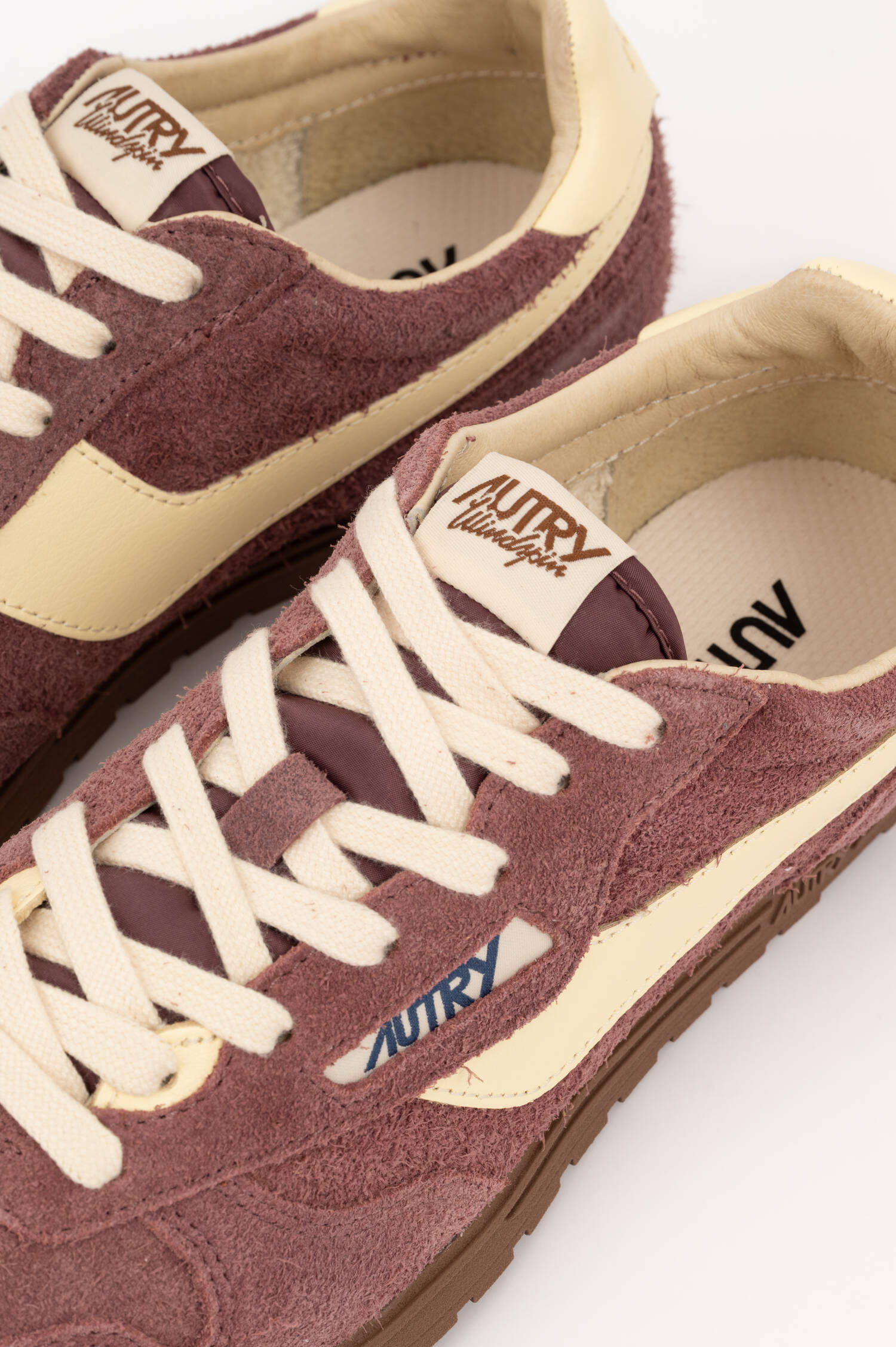 Sneakers WINDSPIN LOW in Lila