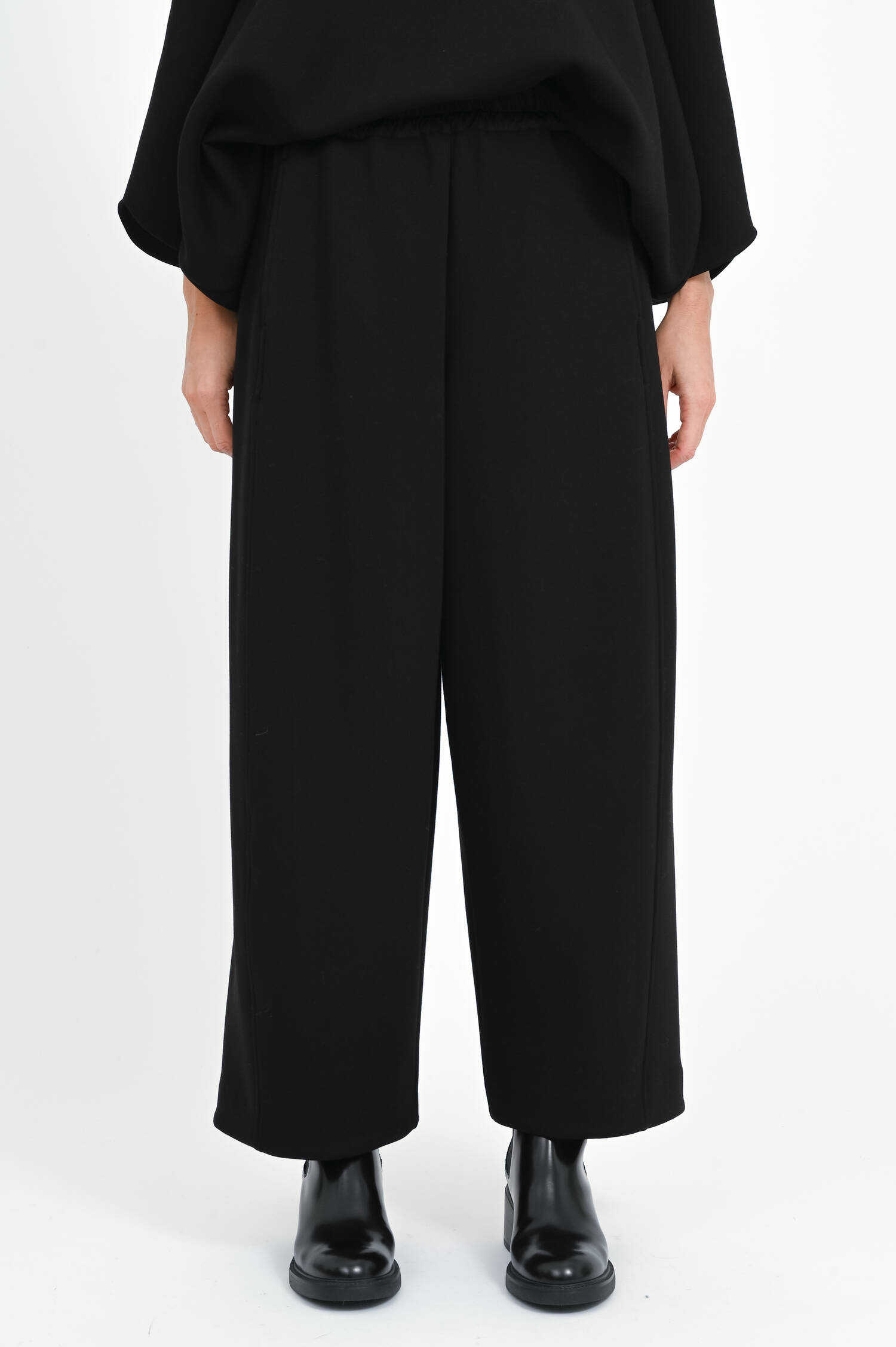 Ballonhose mit elastischem Bund in Schwarz