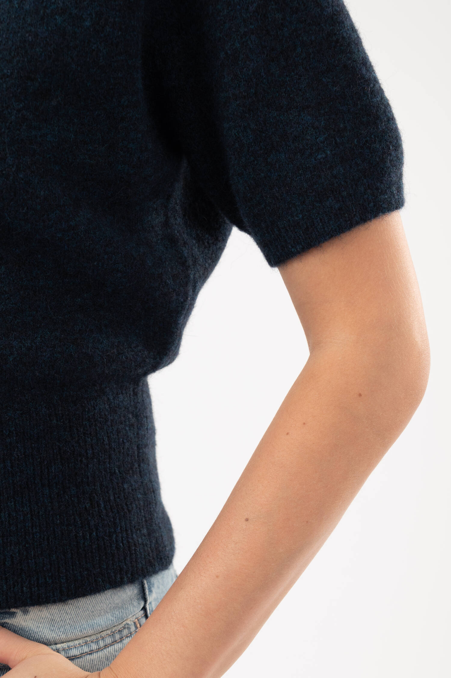 Alpaka-Woll-Mix-Kurzarmpullover in Navy meliert