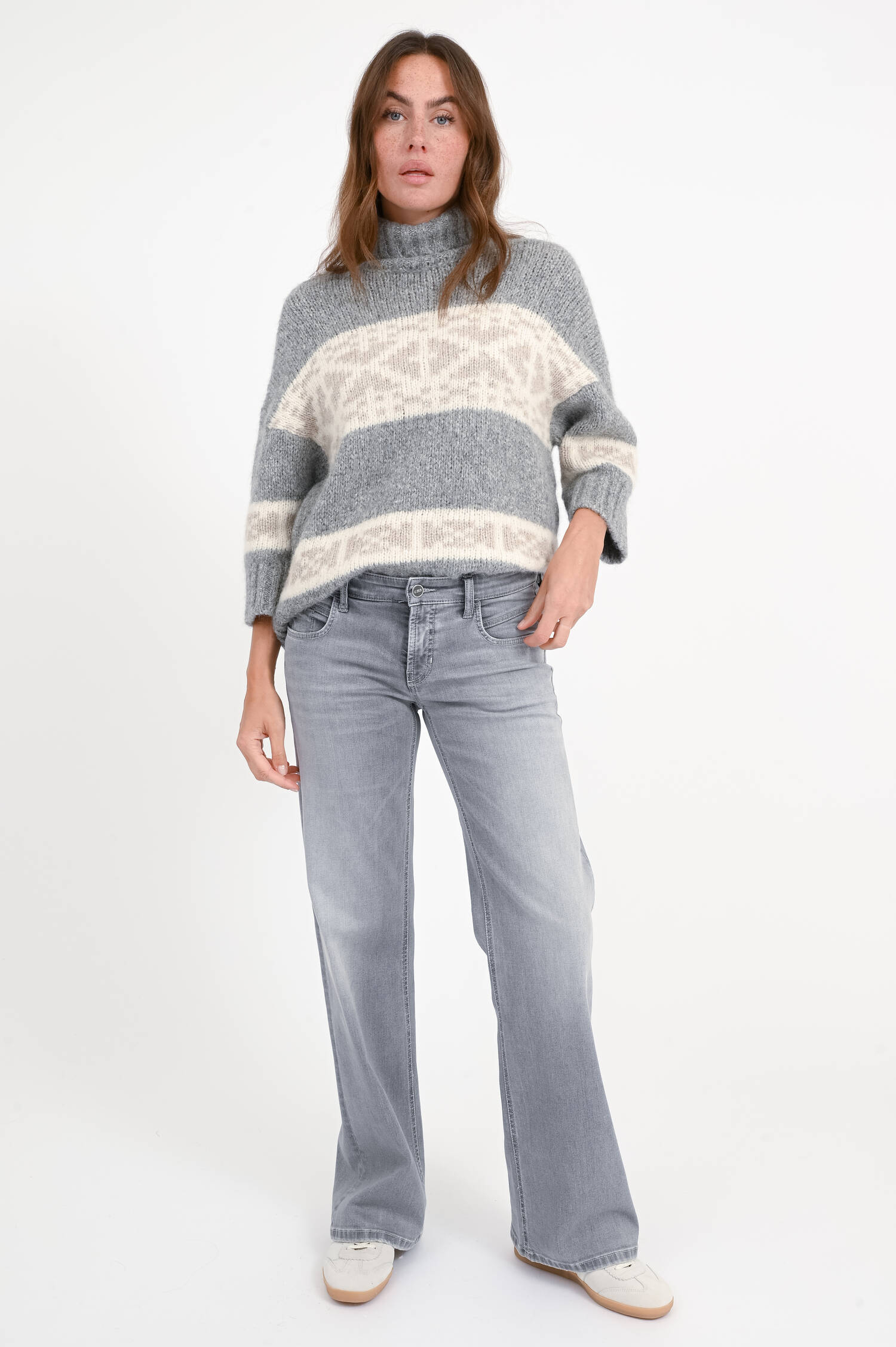 Wide-Leg-Jeans TESS in Hellgrau