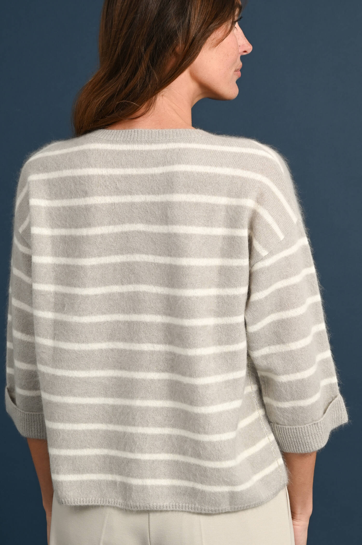 Gestreifte Cashmere Strickweste in Grau