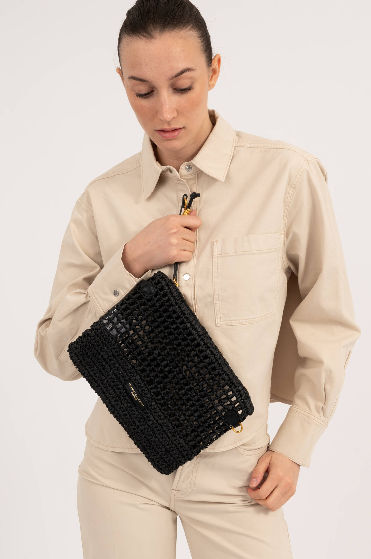 Clutch Tasche NEFELI in Schwarz