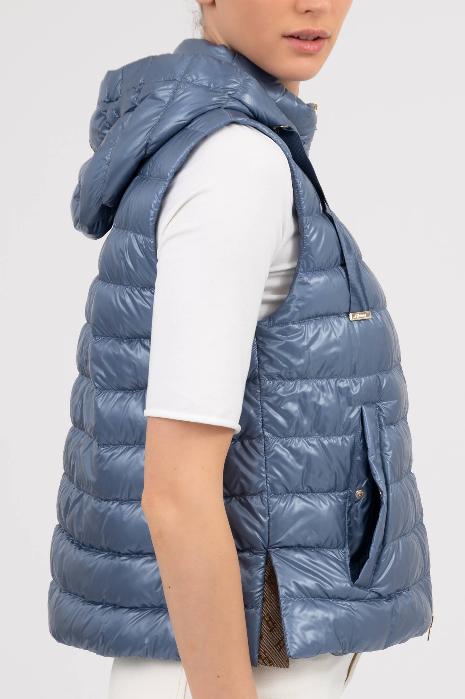 Daunengilet in Azzurroblau