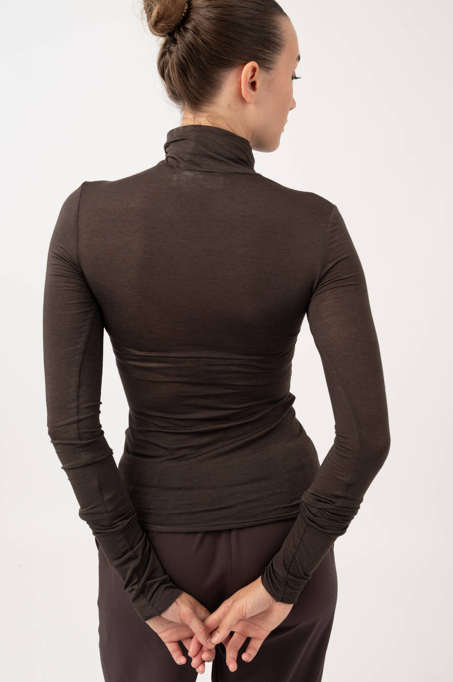 Langarm-Rollkragenshirt in Braun meliert