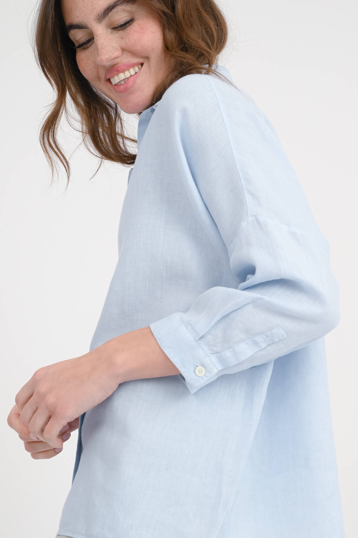 Leinenbluse mit verkürztem Arm GIOIA in Hellblau