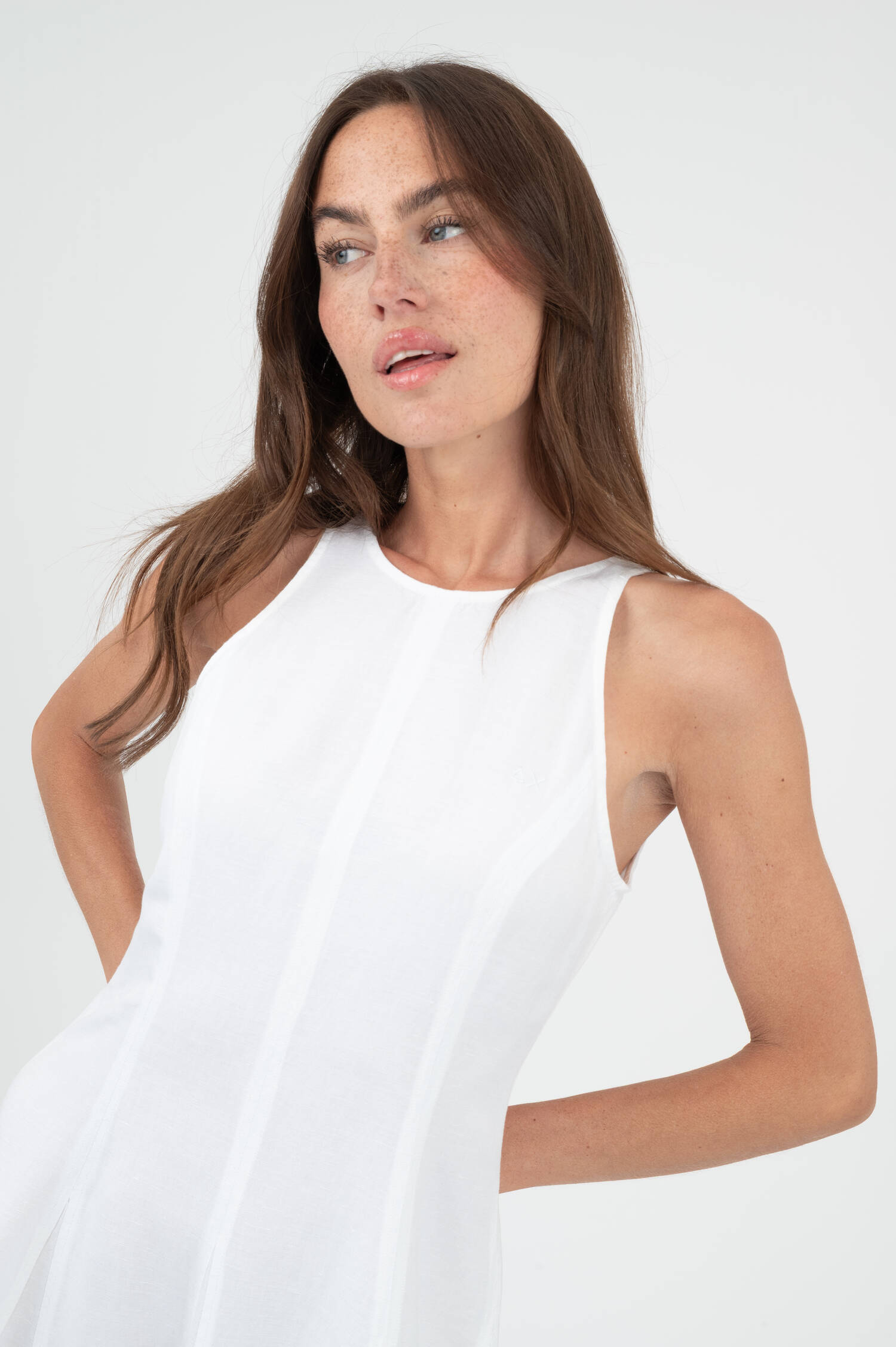 Midi Kleid aus Leinenmix in Weiß