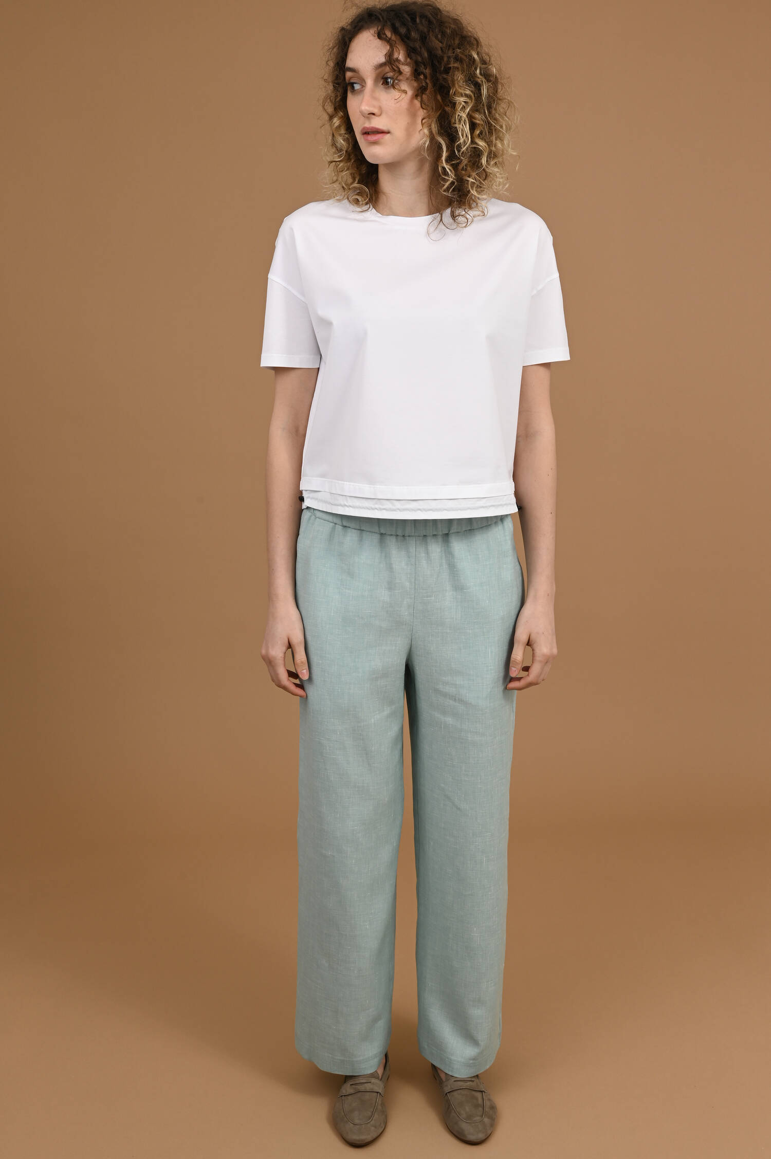 Boxy T-Shirt mit Doppelsaum und Kordelzug in Weiß Boxy T-Shirt mit Doppelsaum und Kordelzug in Weiß