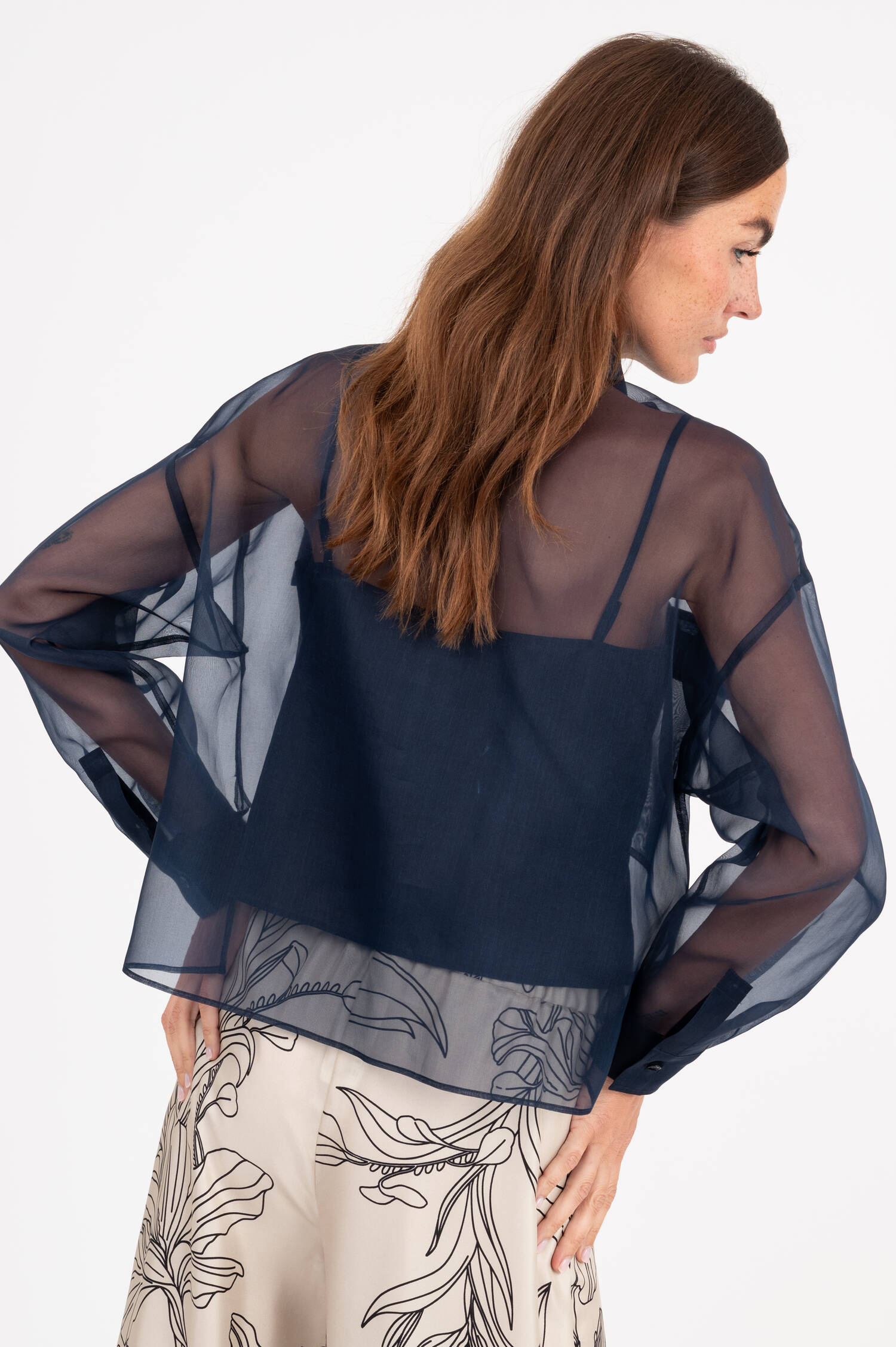 Transparente Seidenbluse in Navy