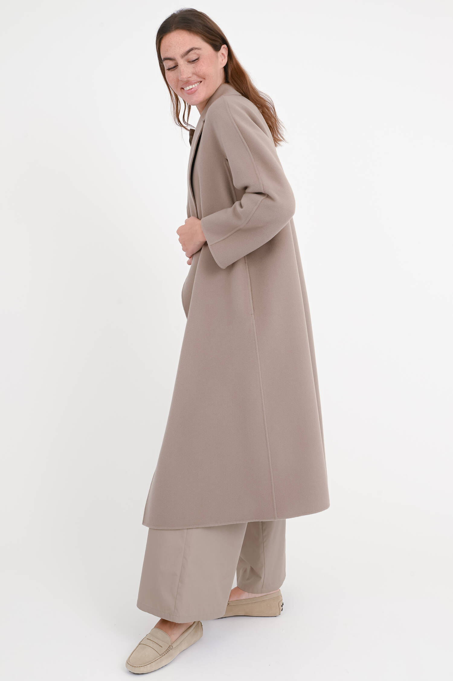 Mantel ESTURIA in Taubengrau