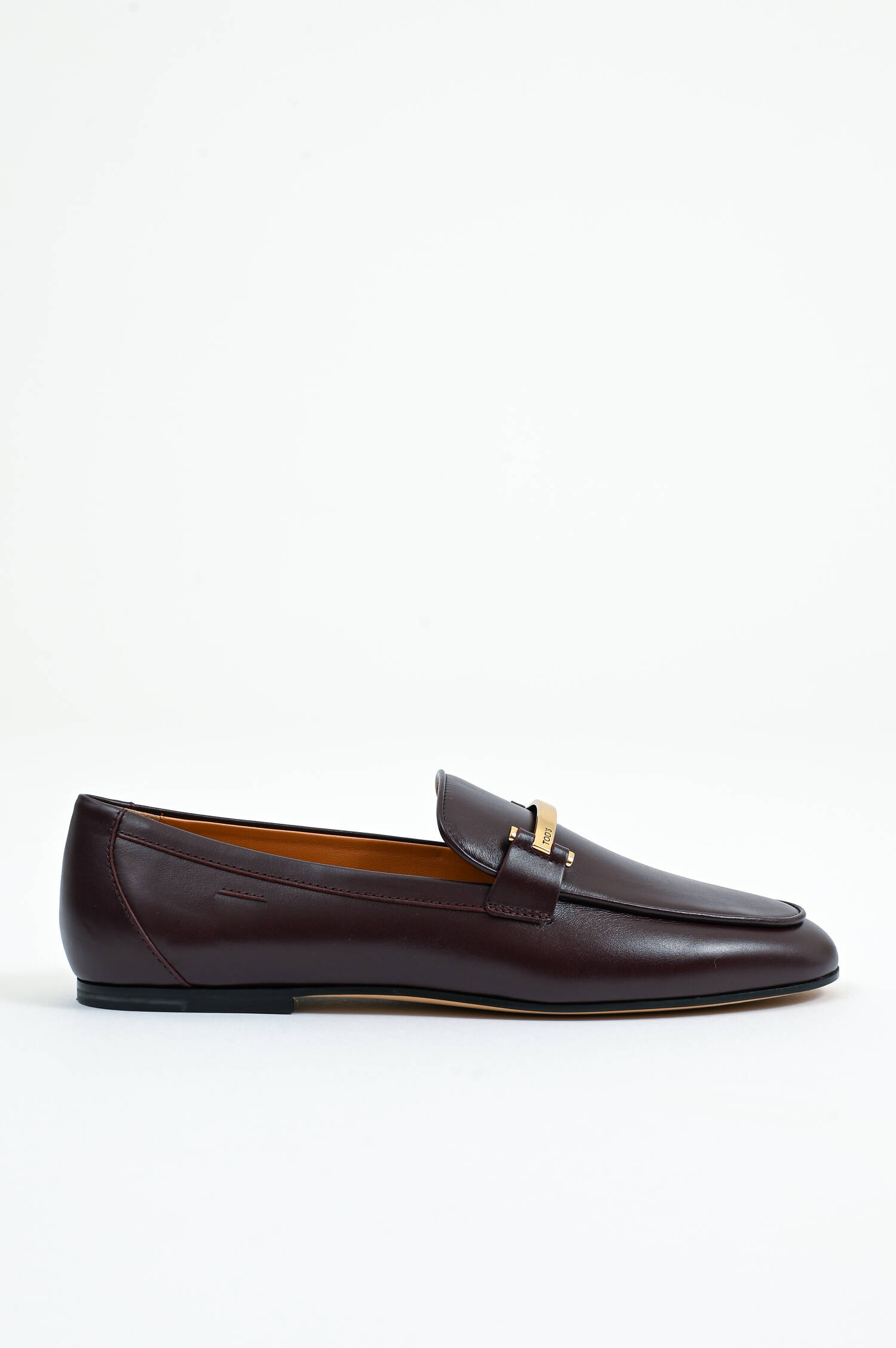 Leder-Loafer mit Metall-Riemen in Aubergine