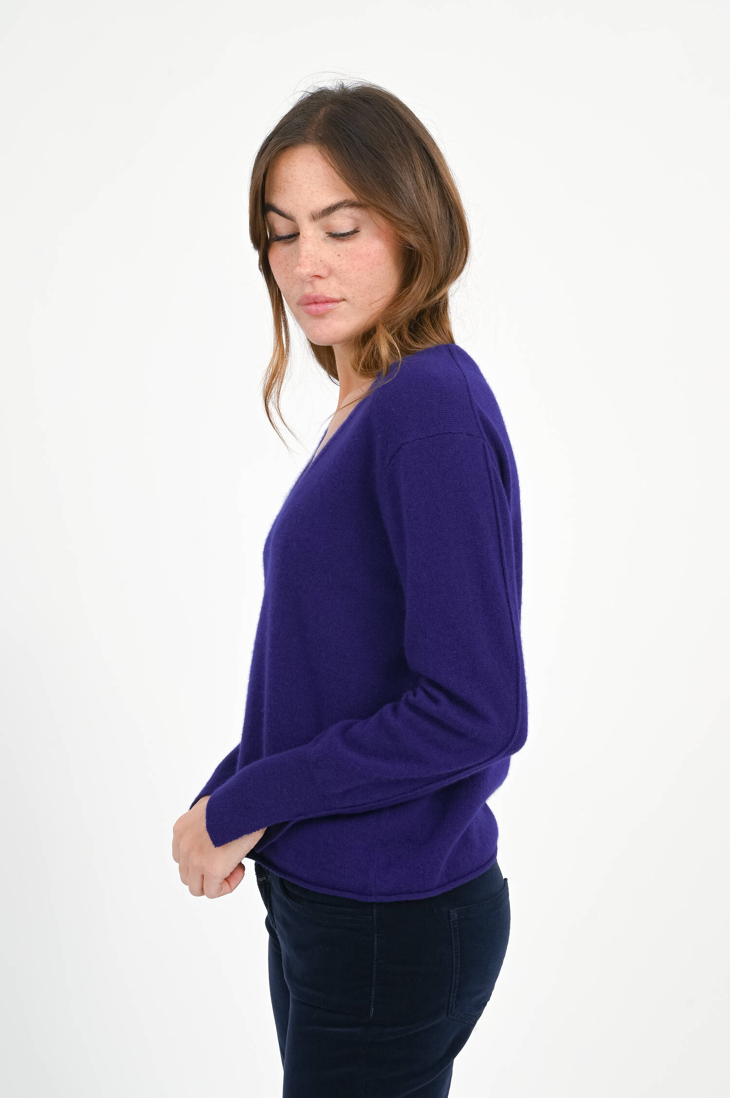 Cashmere-Pullover mit V-Neck in Kobaltblau Cashmere-Pullover mit V-Neck in Kobaltblau