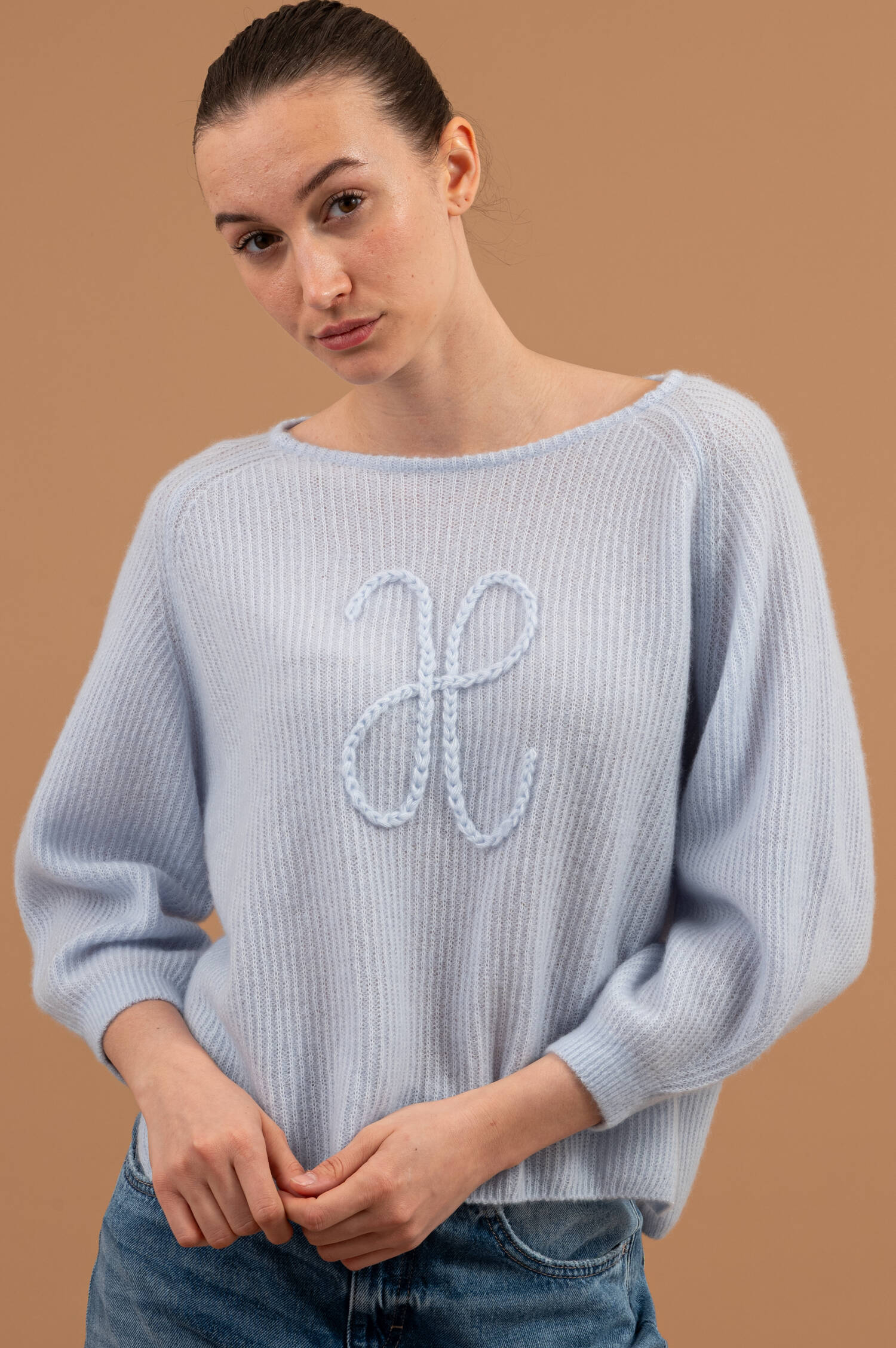 Cashmeremix Pullover mit "H" Aufstick in Hellblau
