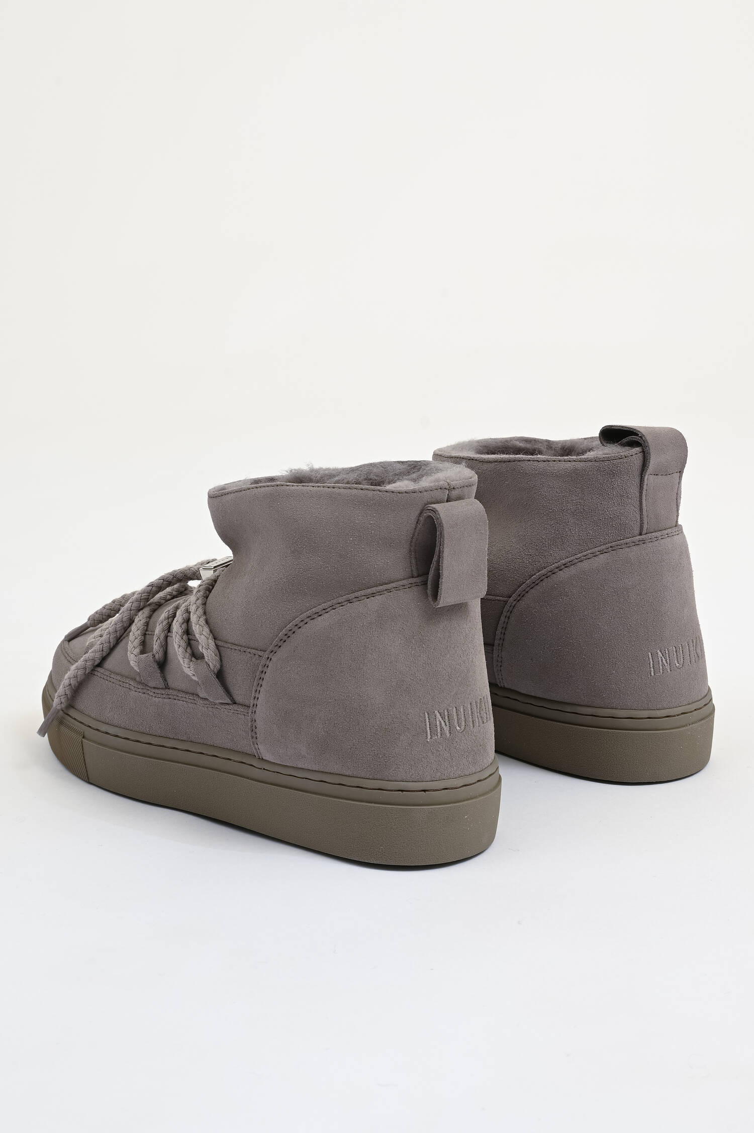Lammfell-Boot CLASSIC LOW in Grau