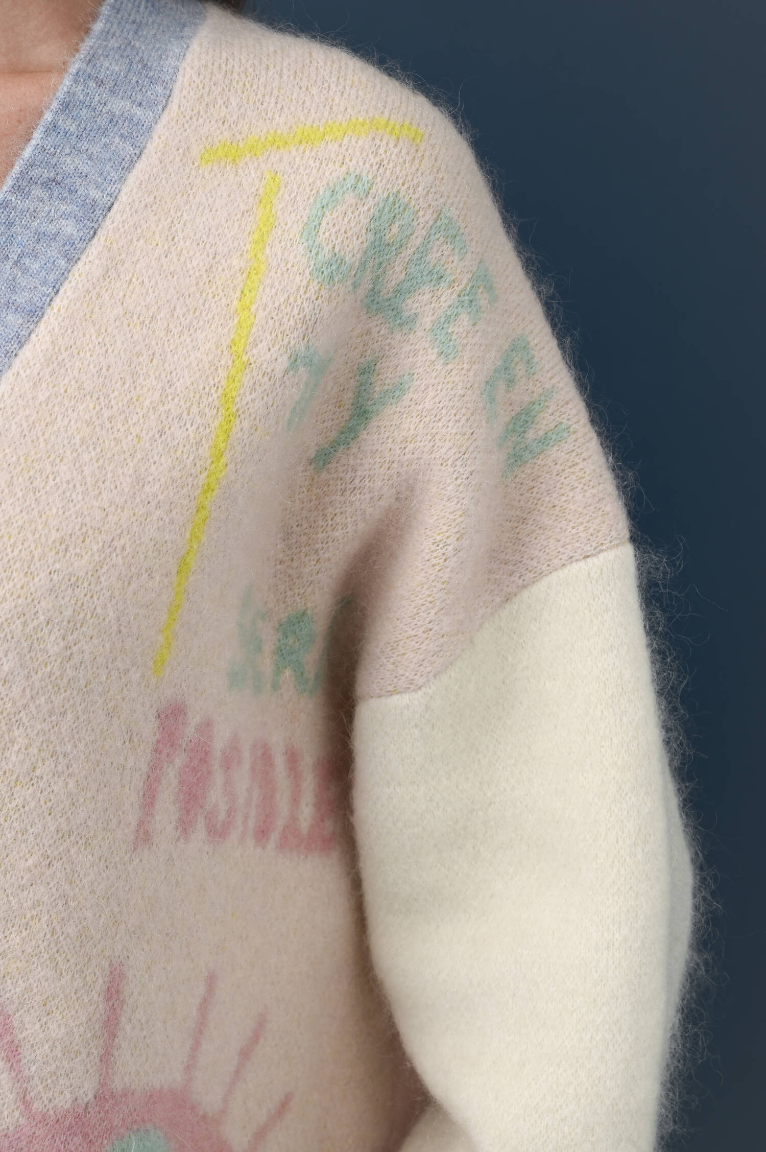 Strickweste in Mozarella gemustert Strickweste in Mozarella gemustert