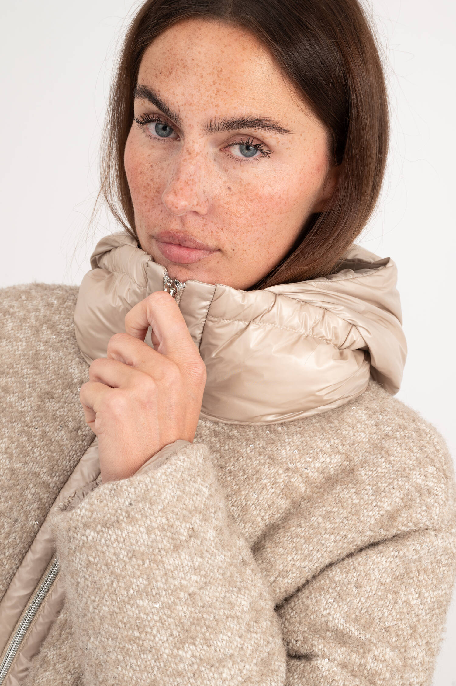 Chenille Daunenjacke in eige Chenille Daunenjacke in eige