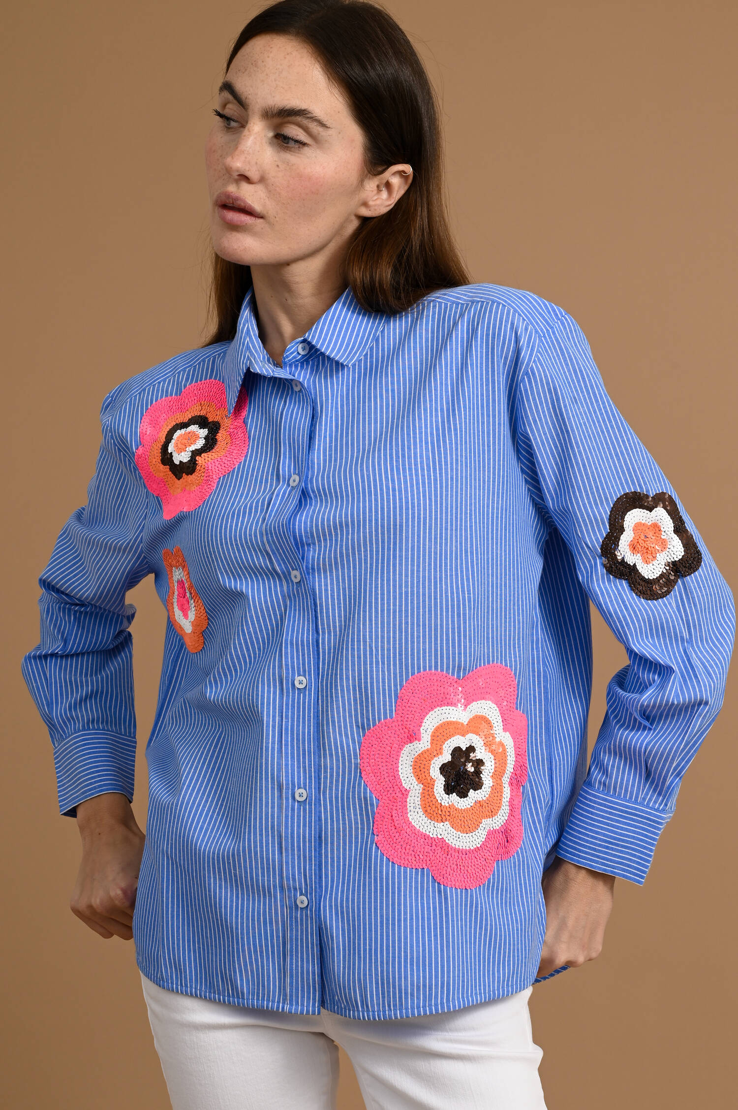 Streifenbluse mit Paillettenaufstick in Blau/Weiß