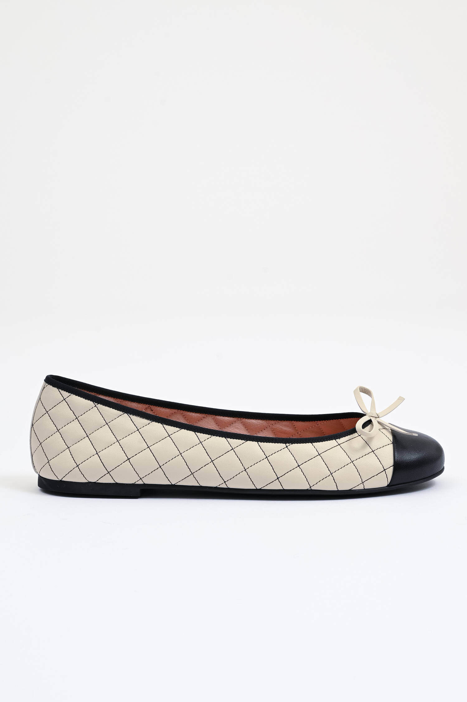  Gesteppte Ballerina in Creme/Schwarz