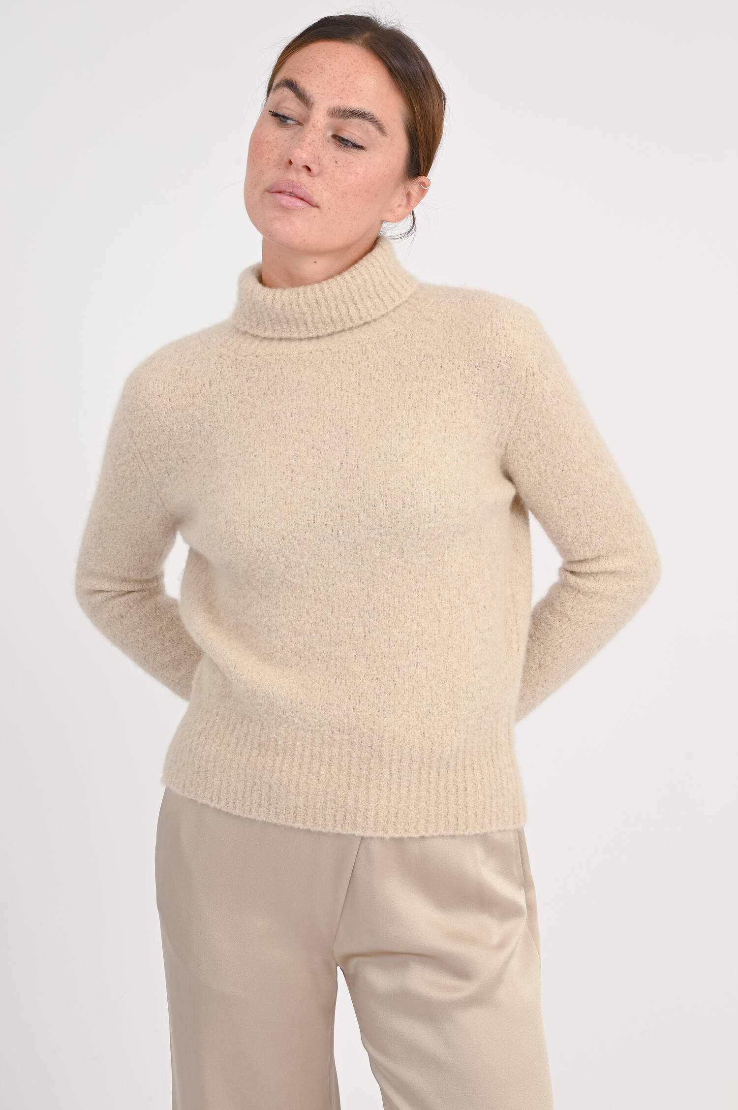 Pullover aus Cashmere in Beige Pullover aus Cashmere in Beige