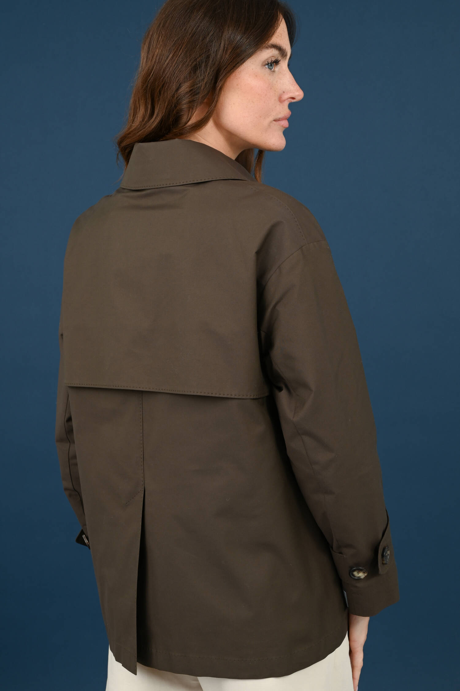 Kurzer Trenchcoat ZENO in Grün