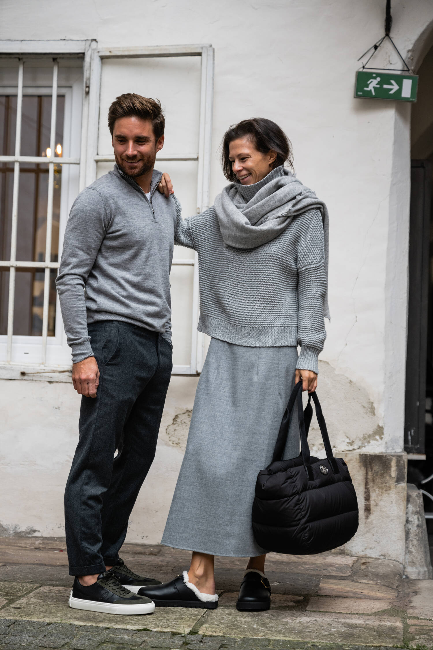 Feinstrick Troyer in Grau meliert