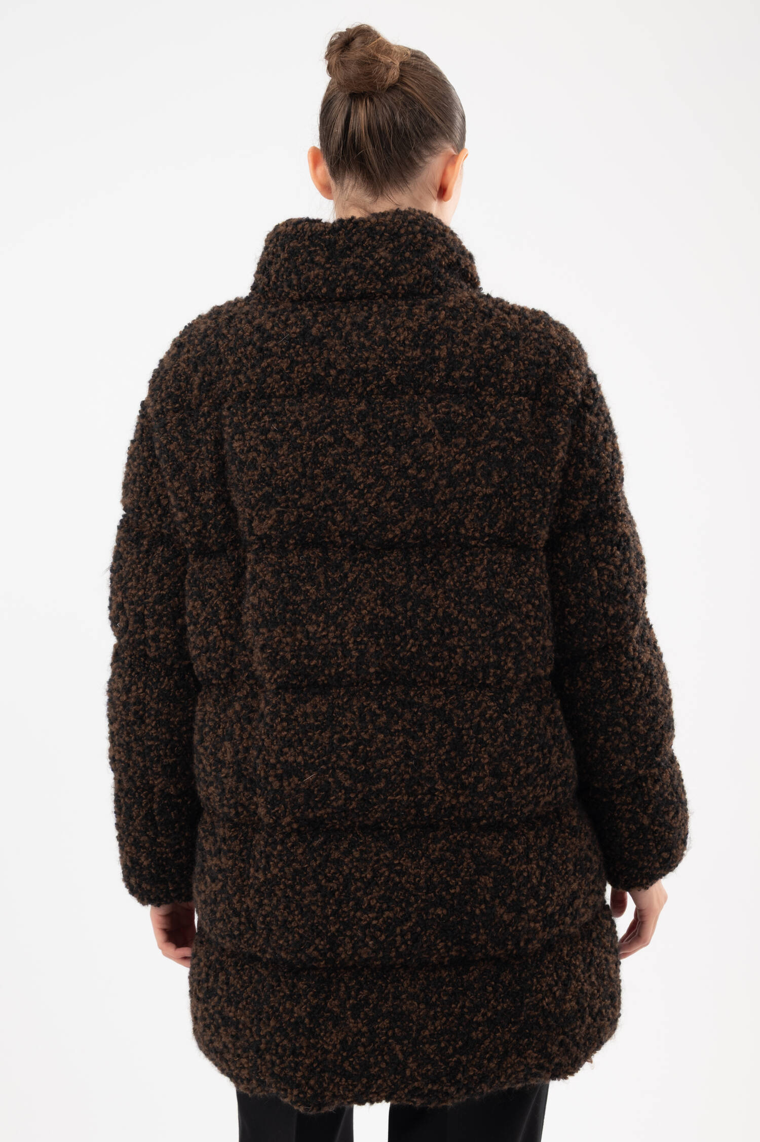 Tweed-Daunenmantel in Schwarz/Braun Tweed-Daunenmantel in Schwarz/Braun