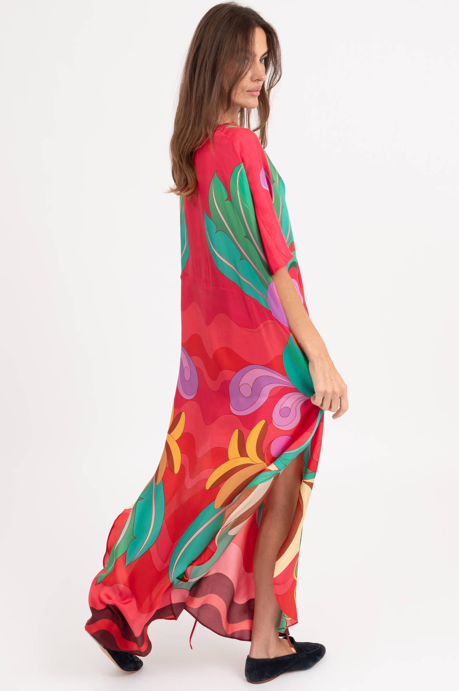 Maxi-Schlupfkleid mit Print in Rot/Multicolor Maxi-Schlupfkleid mit Print in Rot/Multicolor