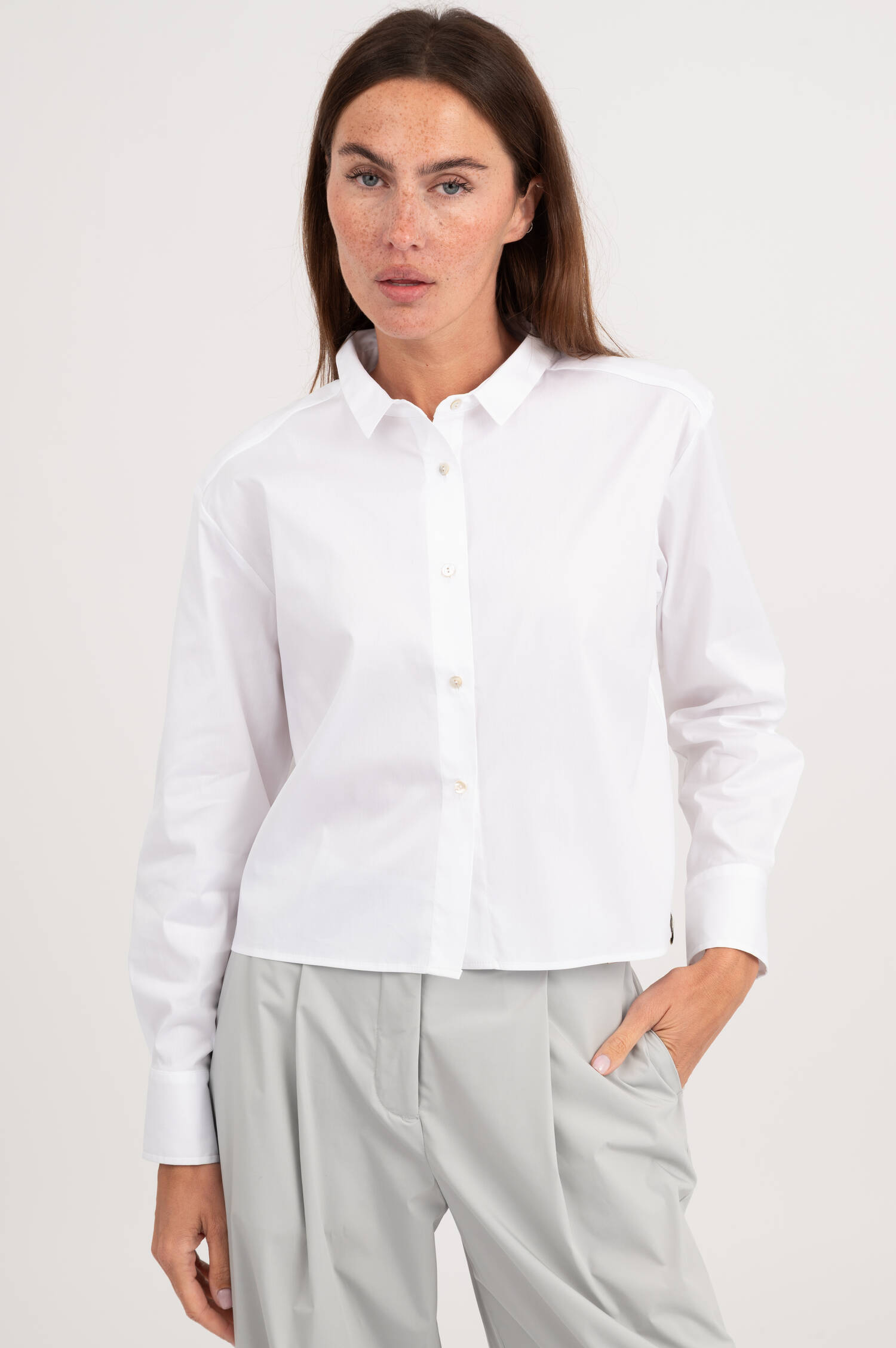 Cropped Bluse in Weiß Cropped Bluse in Weiß