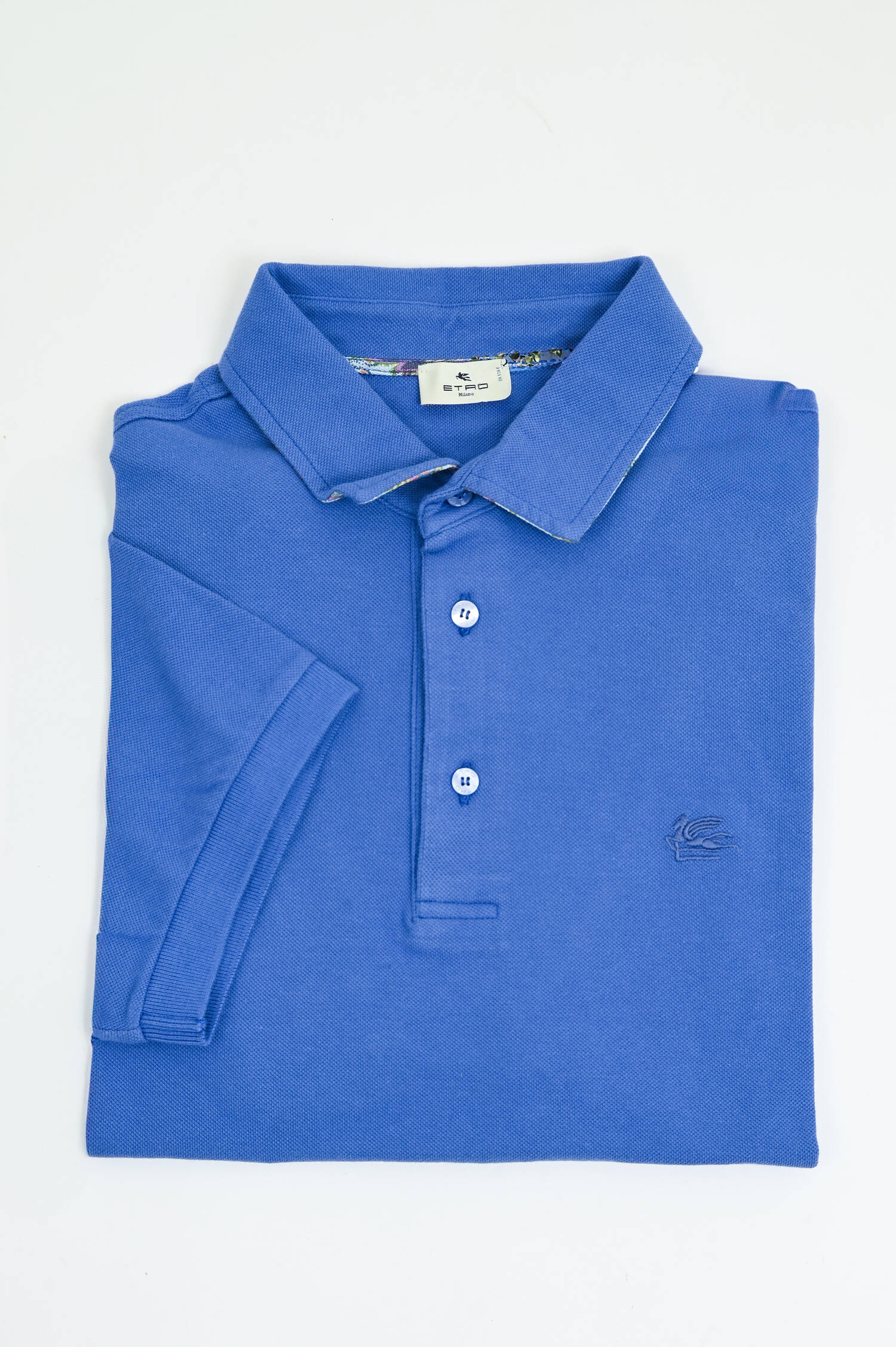 Polo-Shirt mit gemustertem Kragen in Blaulila Polo-Shirt mit gemustertem Kragen in Blaulila