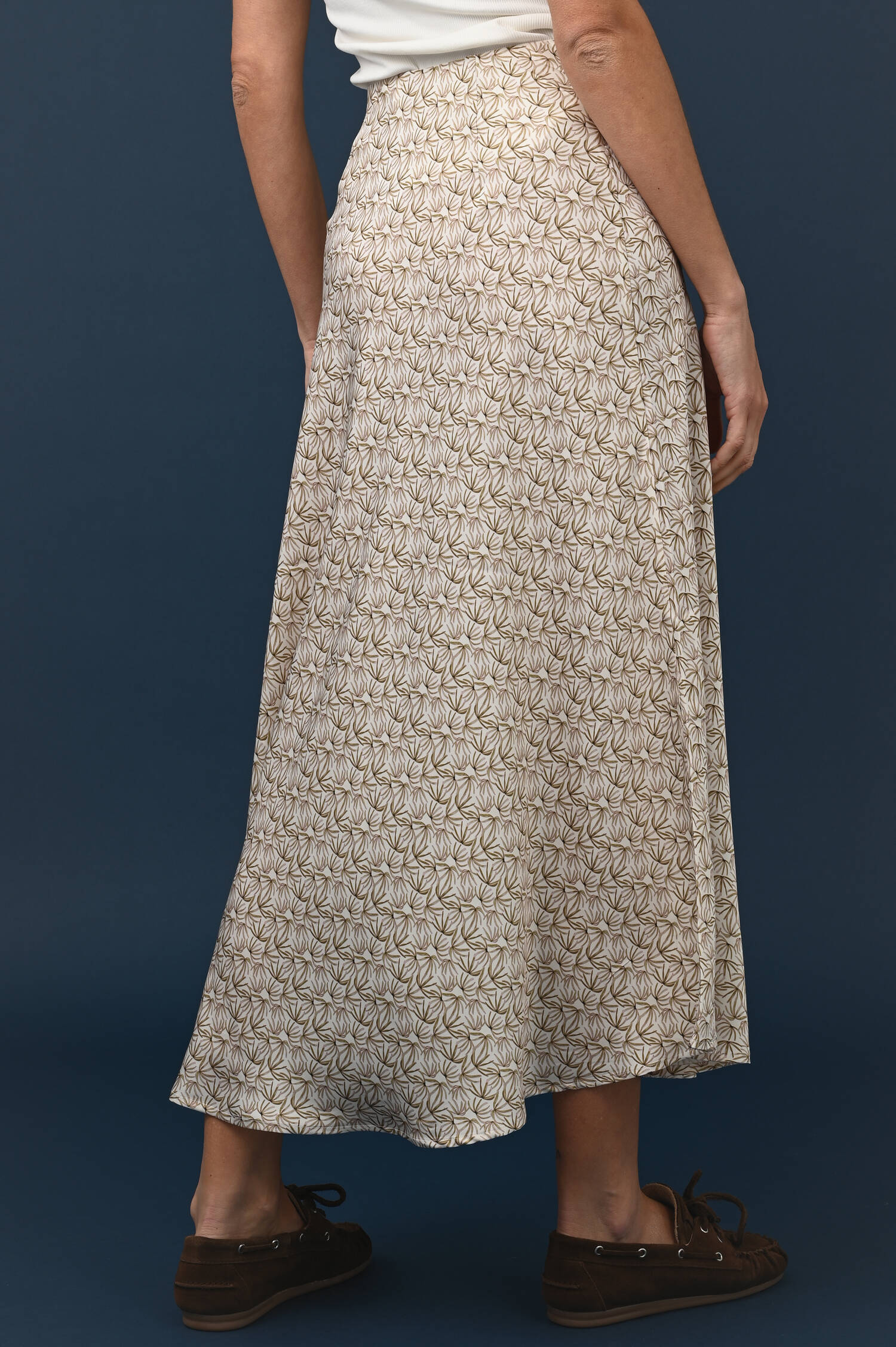 Seidenmix Rock HANJAM mit Blattmuster