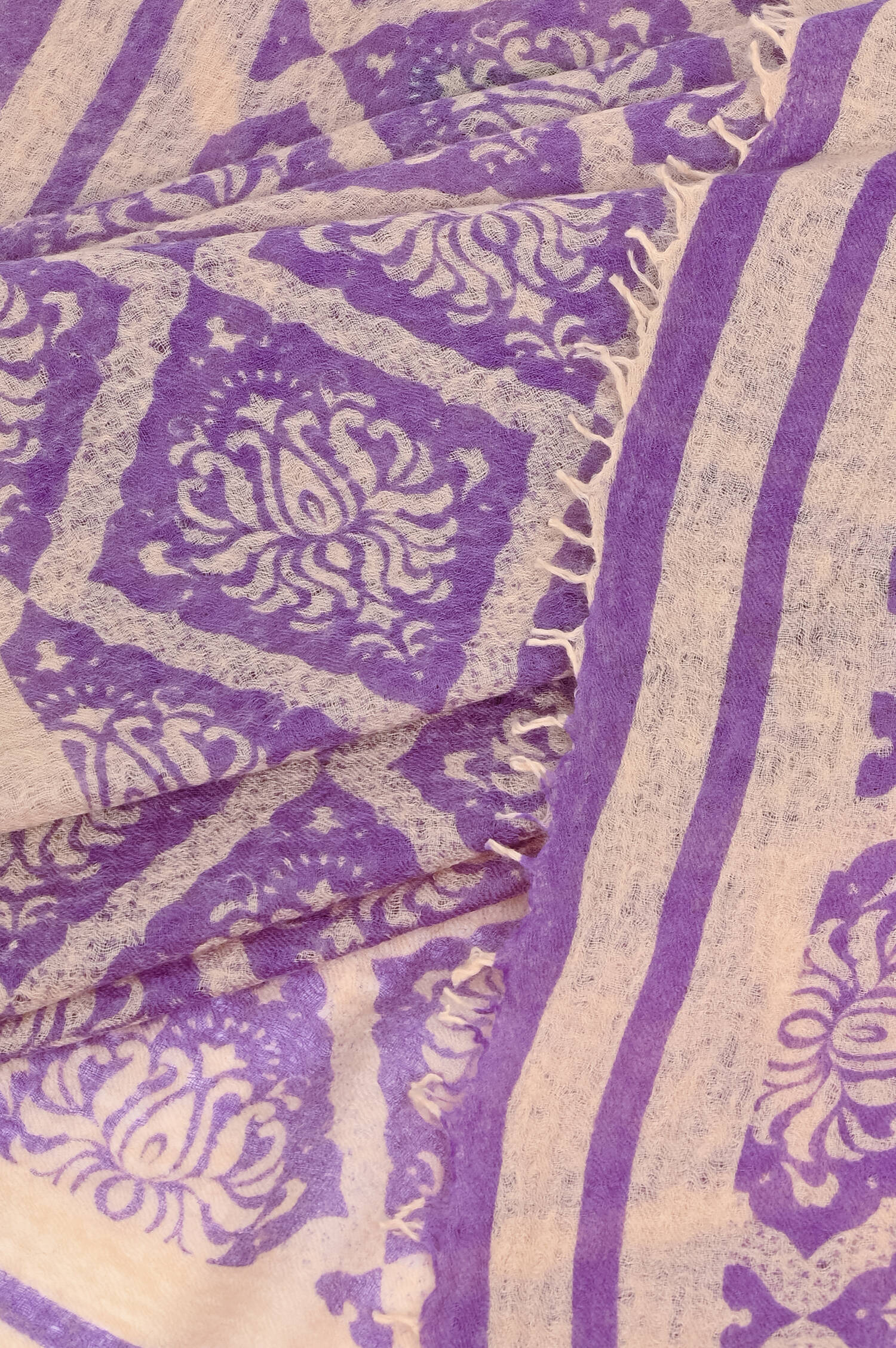 Cashmere-Schal ORNAMENT in Flieder/Natur