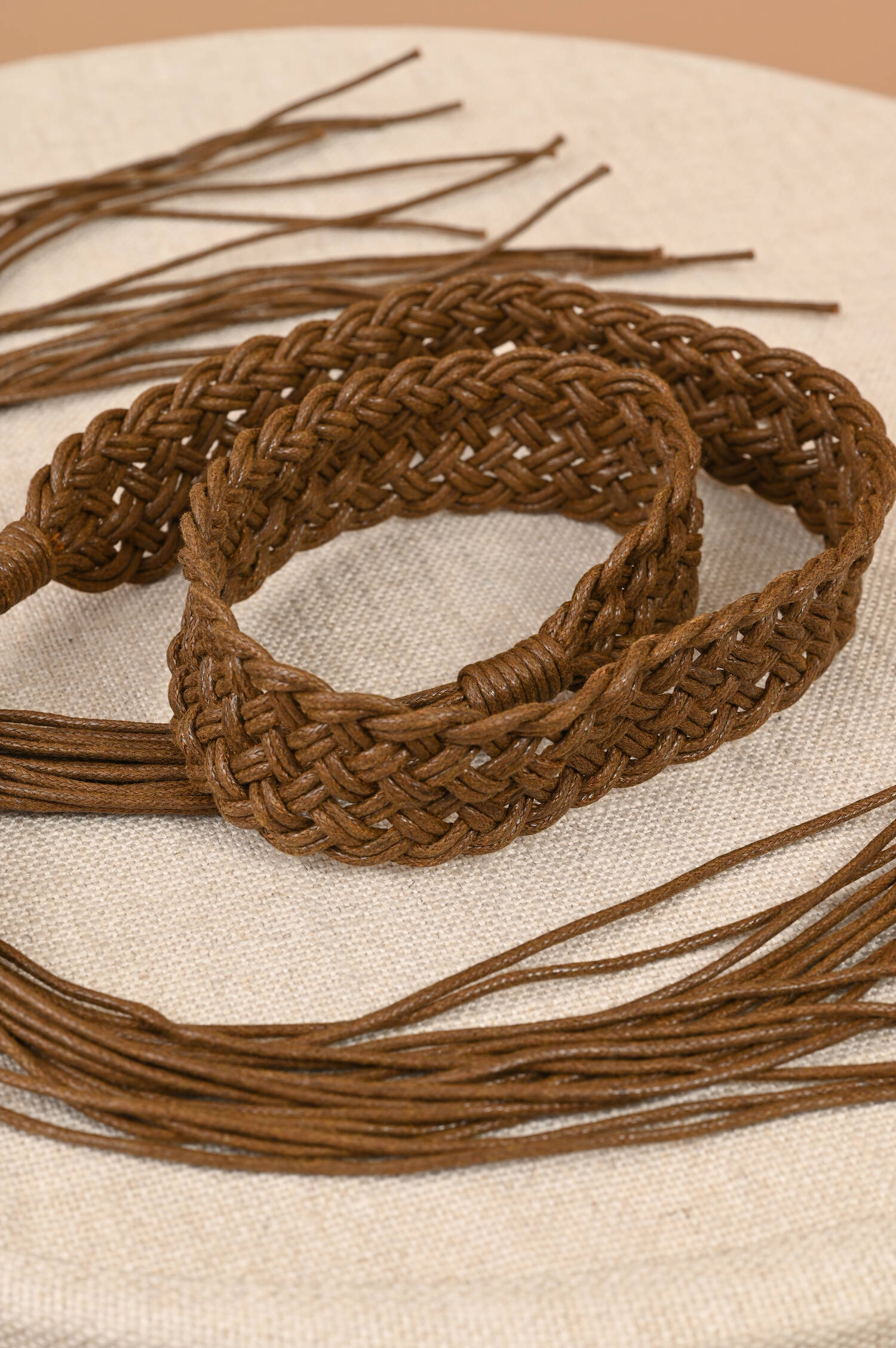 Bindegürtel in Braun